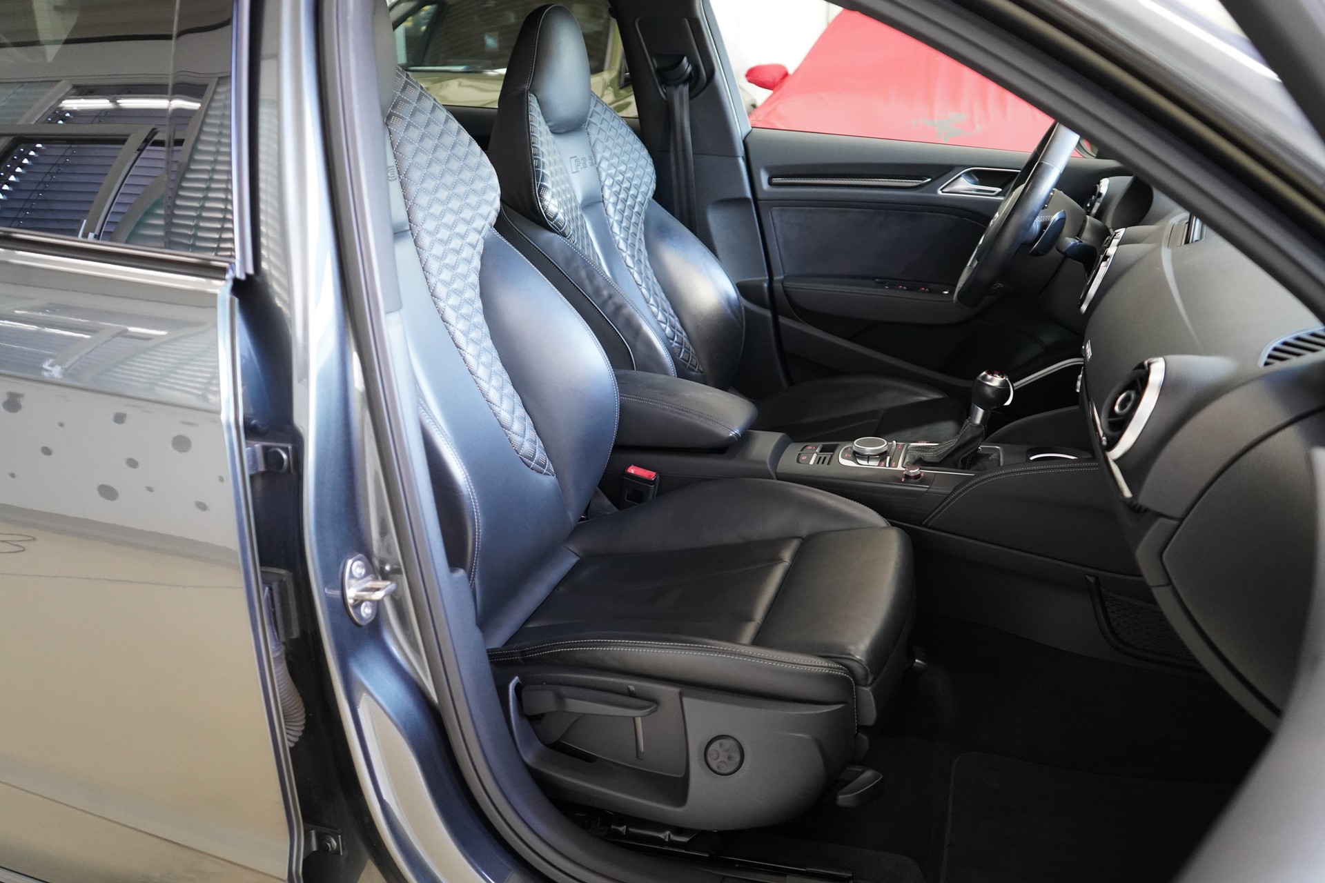 AUDI RS3 2.5 TSI quattro S-tronic / Oettinger 430Ps. - 30