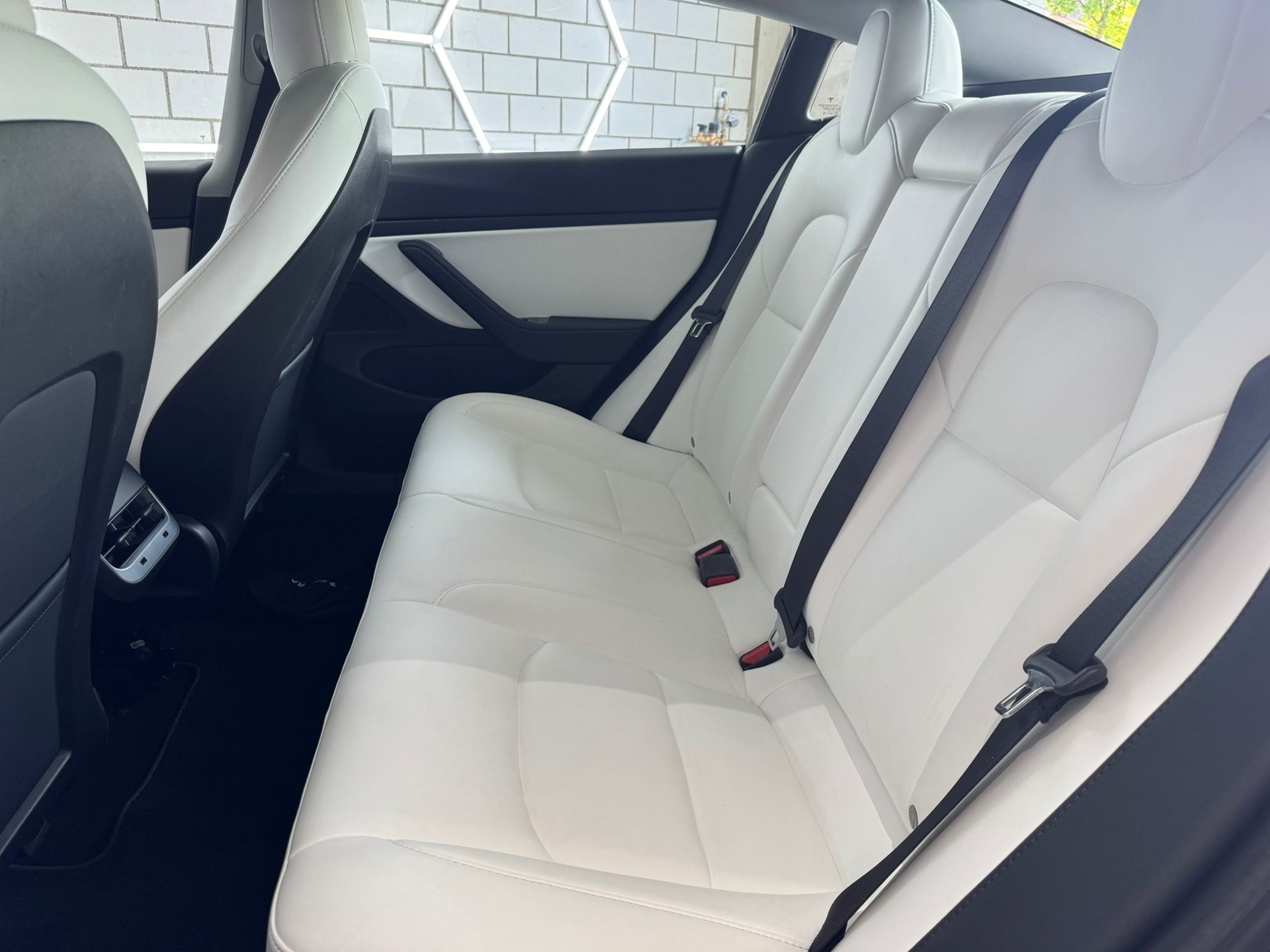 TESLA Model 3 Long Range Dual Motor AWD - 6
