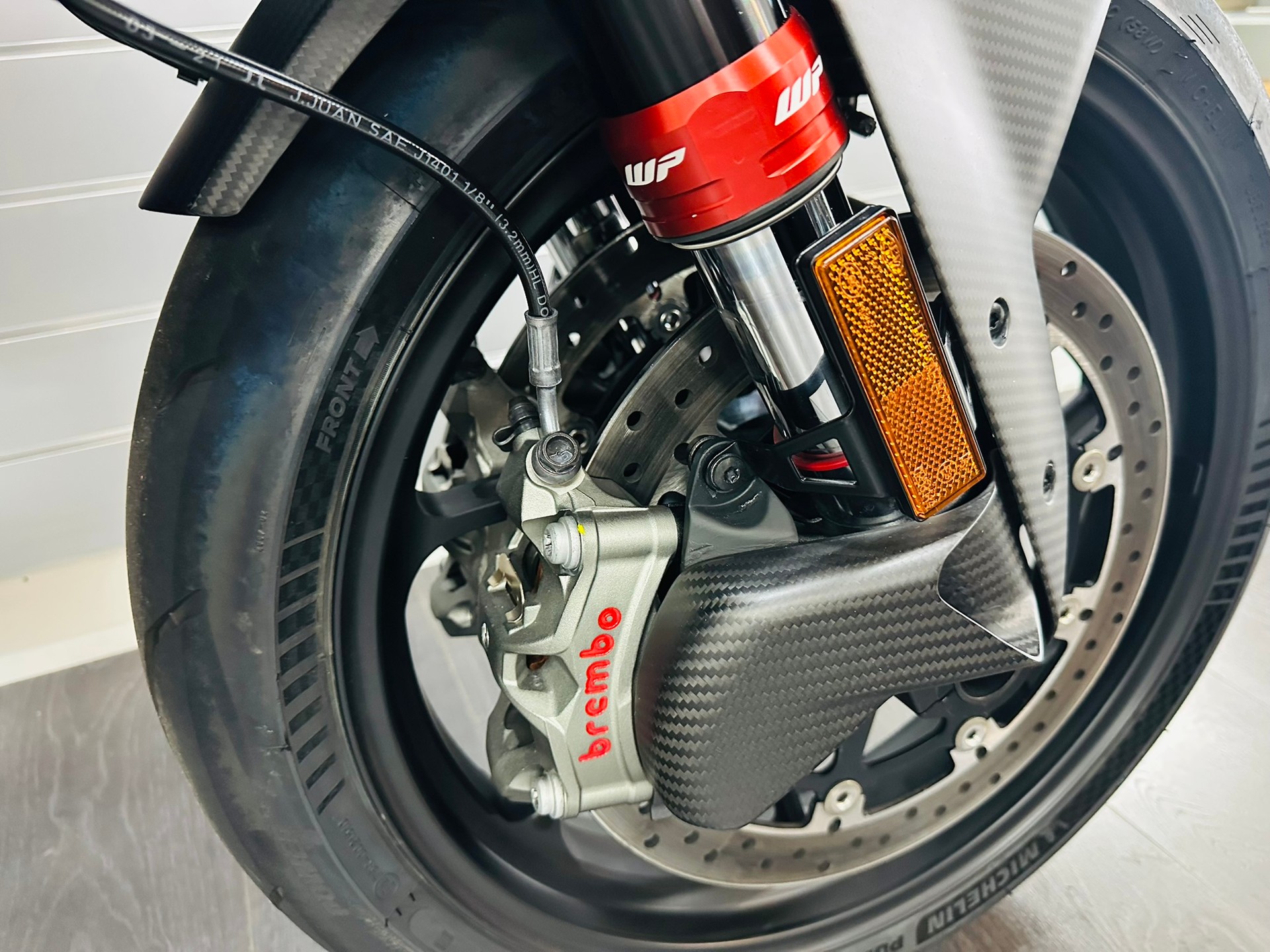KTM 1290 Super Duke RR - 4