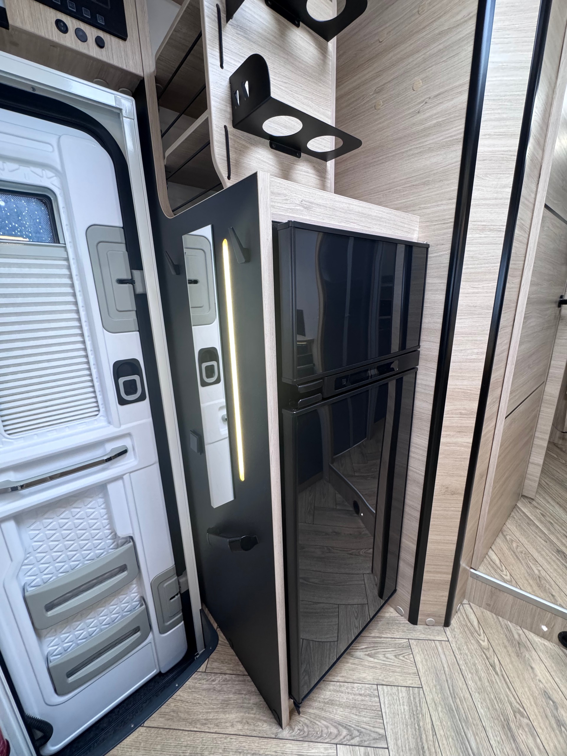 CHALLENGER Fiat 384 Etape Edition - 11