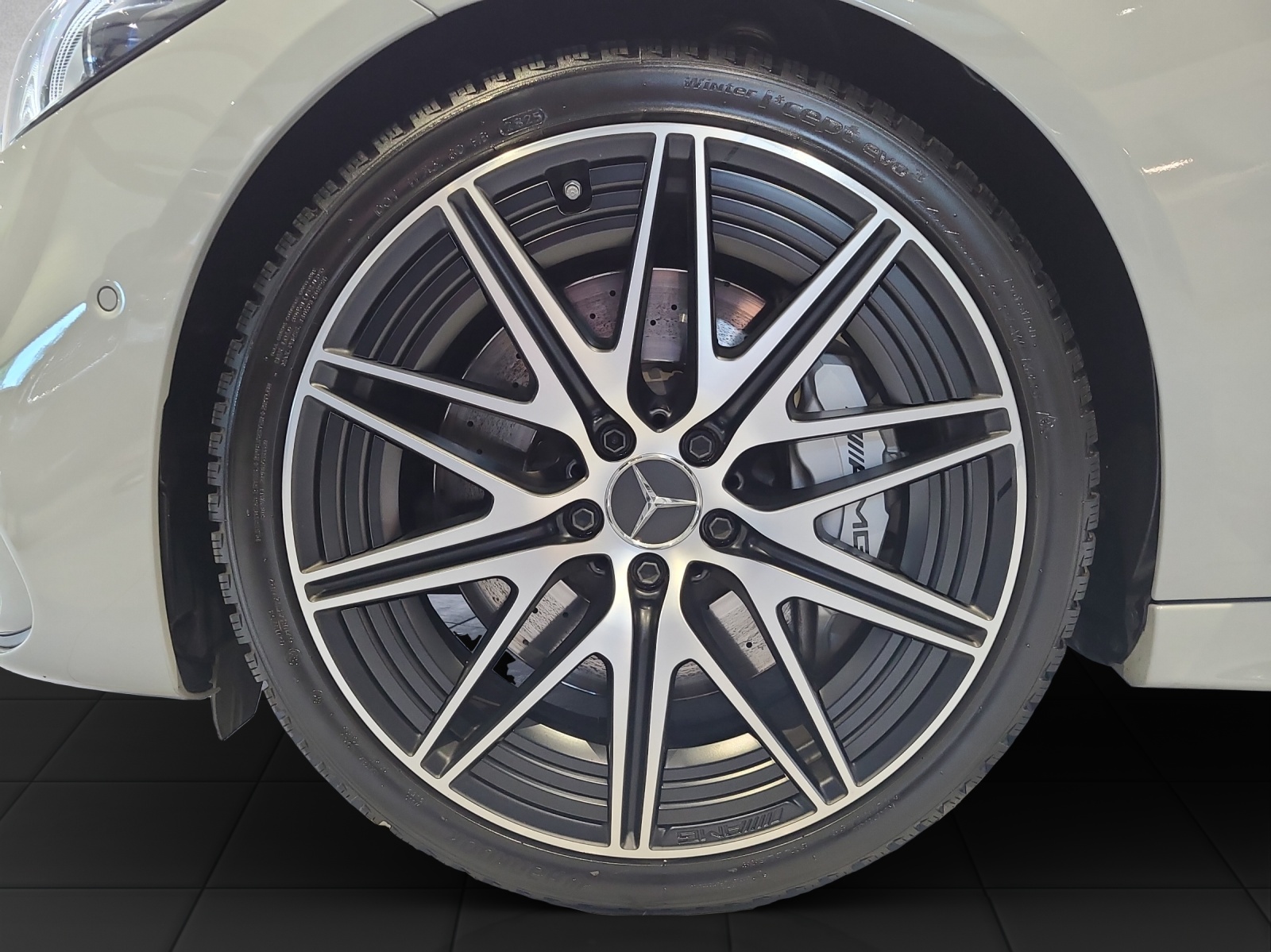 MERCEDES-BENZ C 43 AMG E - 13