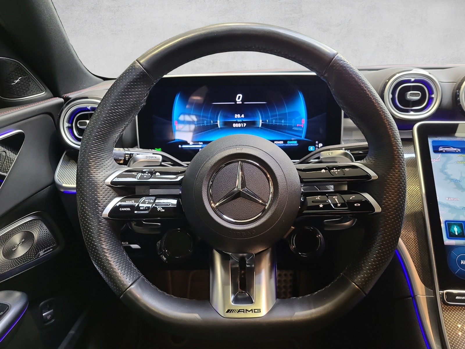 MERCEDES-BENZ C 43 AMG E - 12
