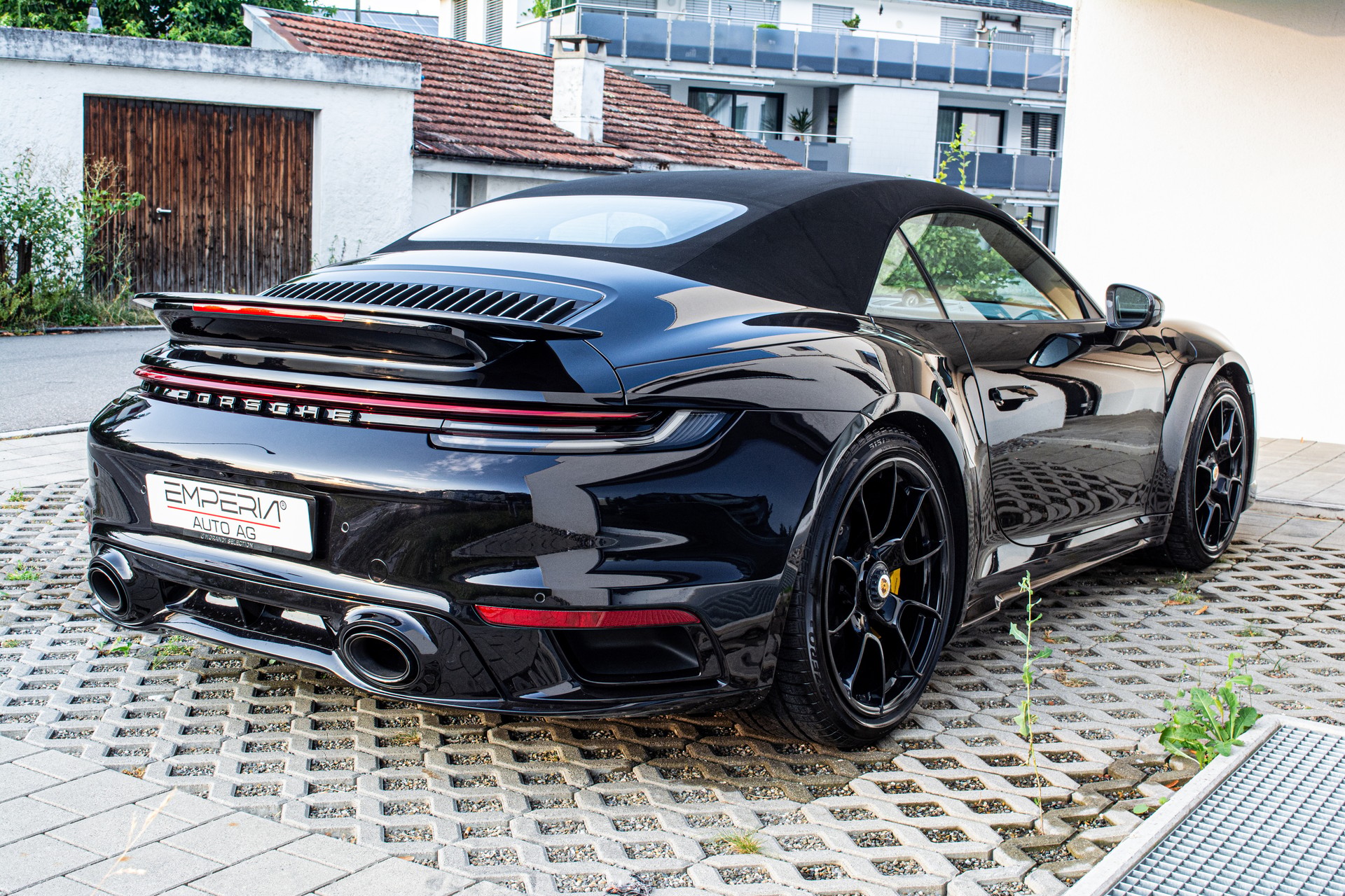 PORSCHE 911 Turbo S Cabriolet PDK - 13