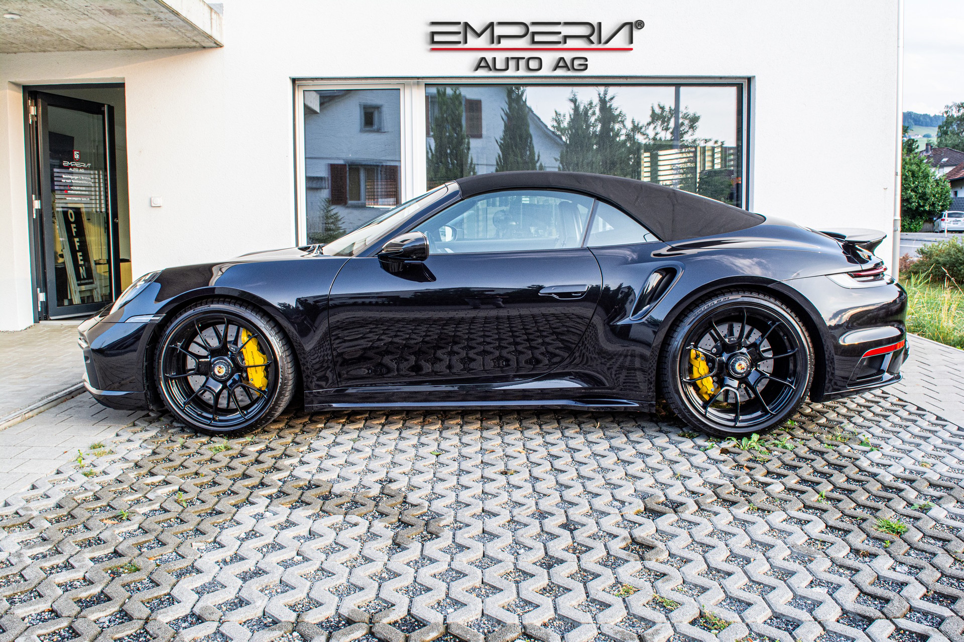 PORSCHE 911 Turbo S Cabriolet PDK - 10
