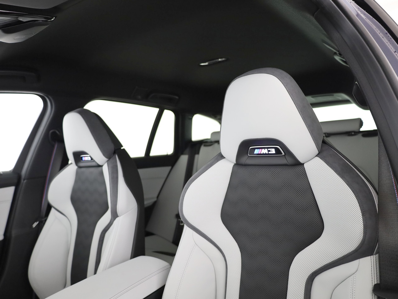 BMW M3 Touring xDrive Competition M - 17