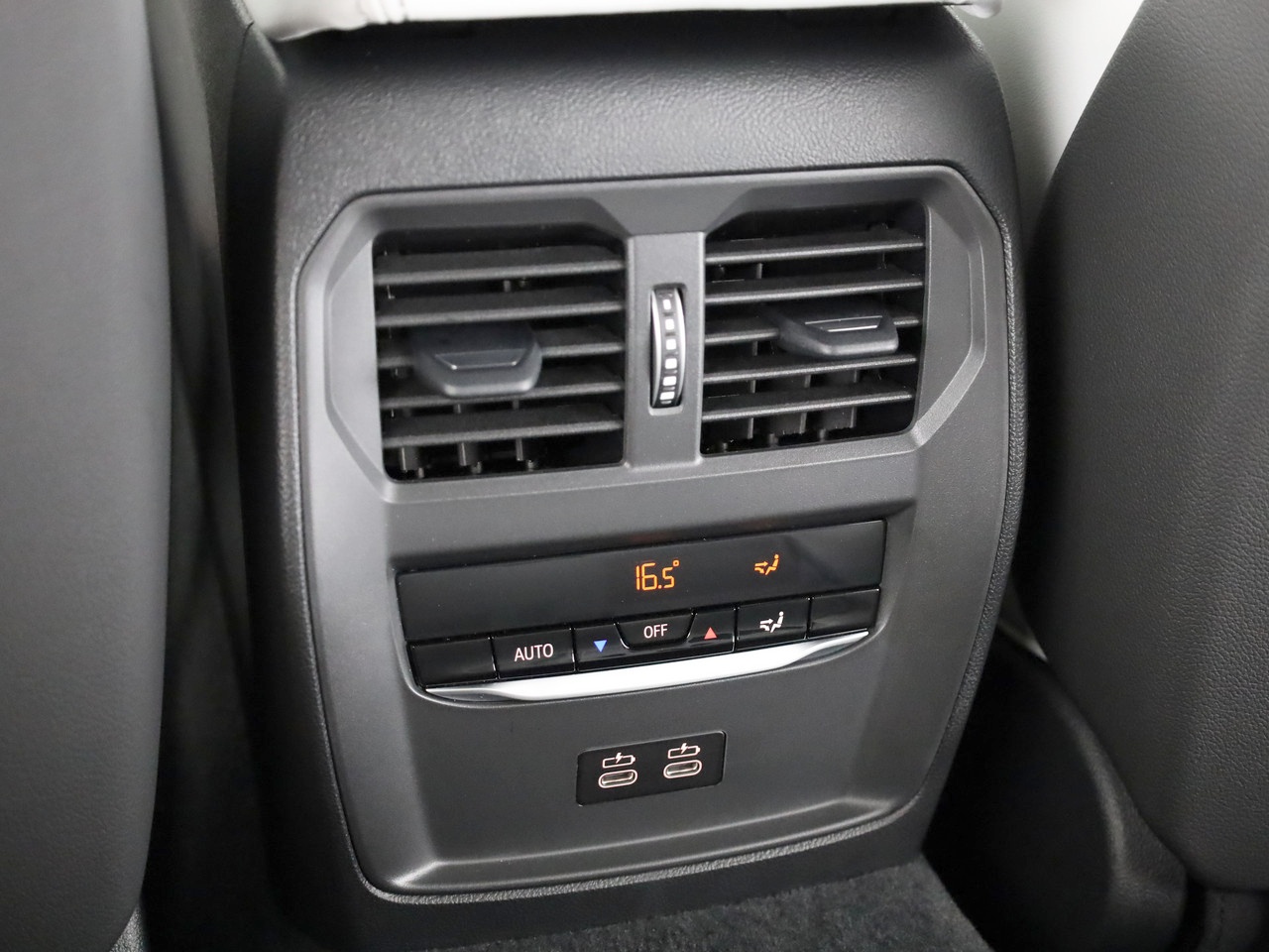 BMW M3 Touring xDrive Competition M - 16