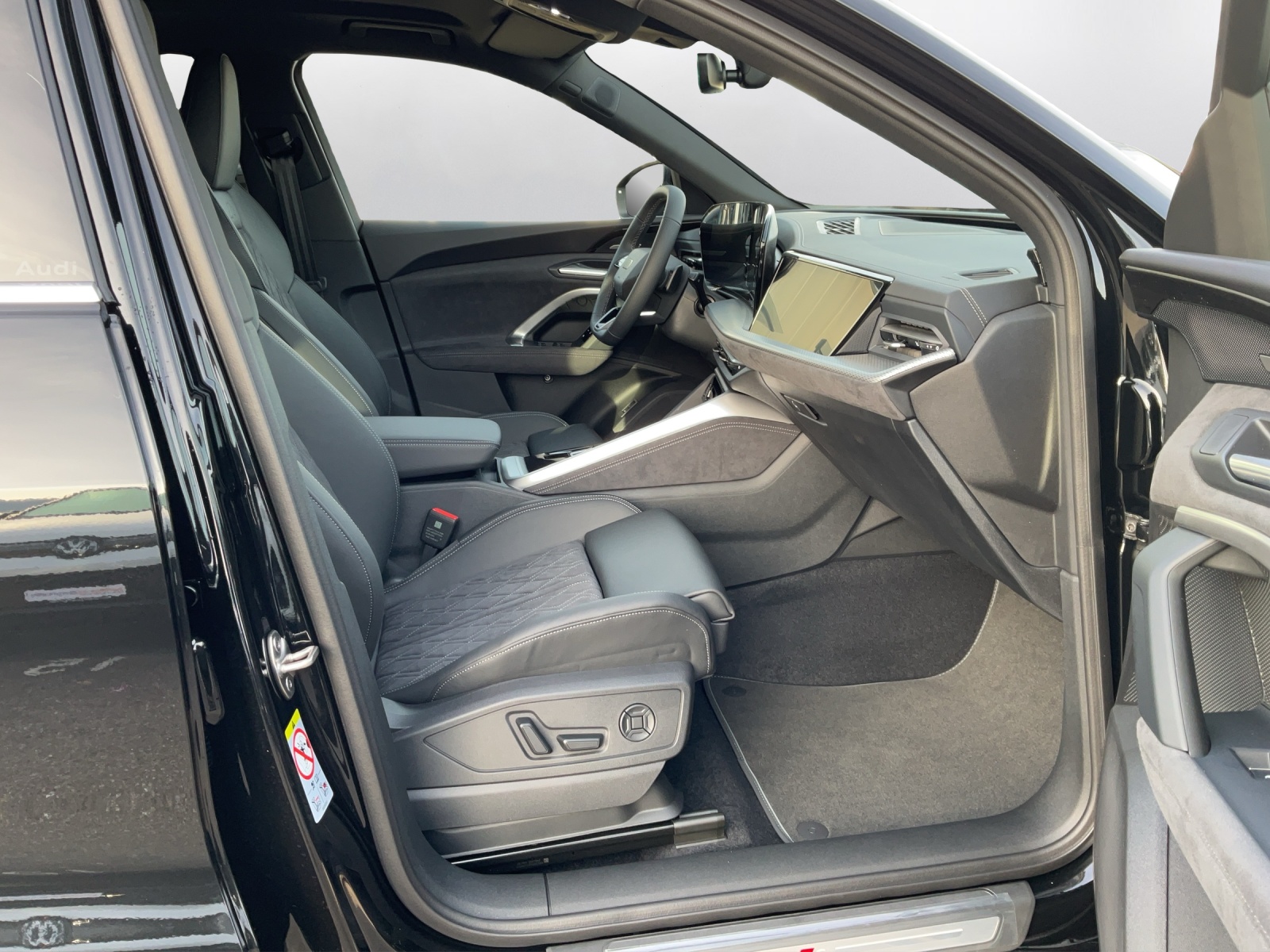 AUDI Q5 TFSI quatto 150 kW S-tronic - 14