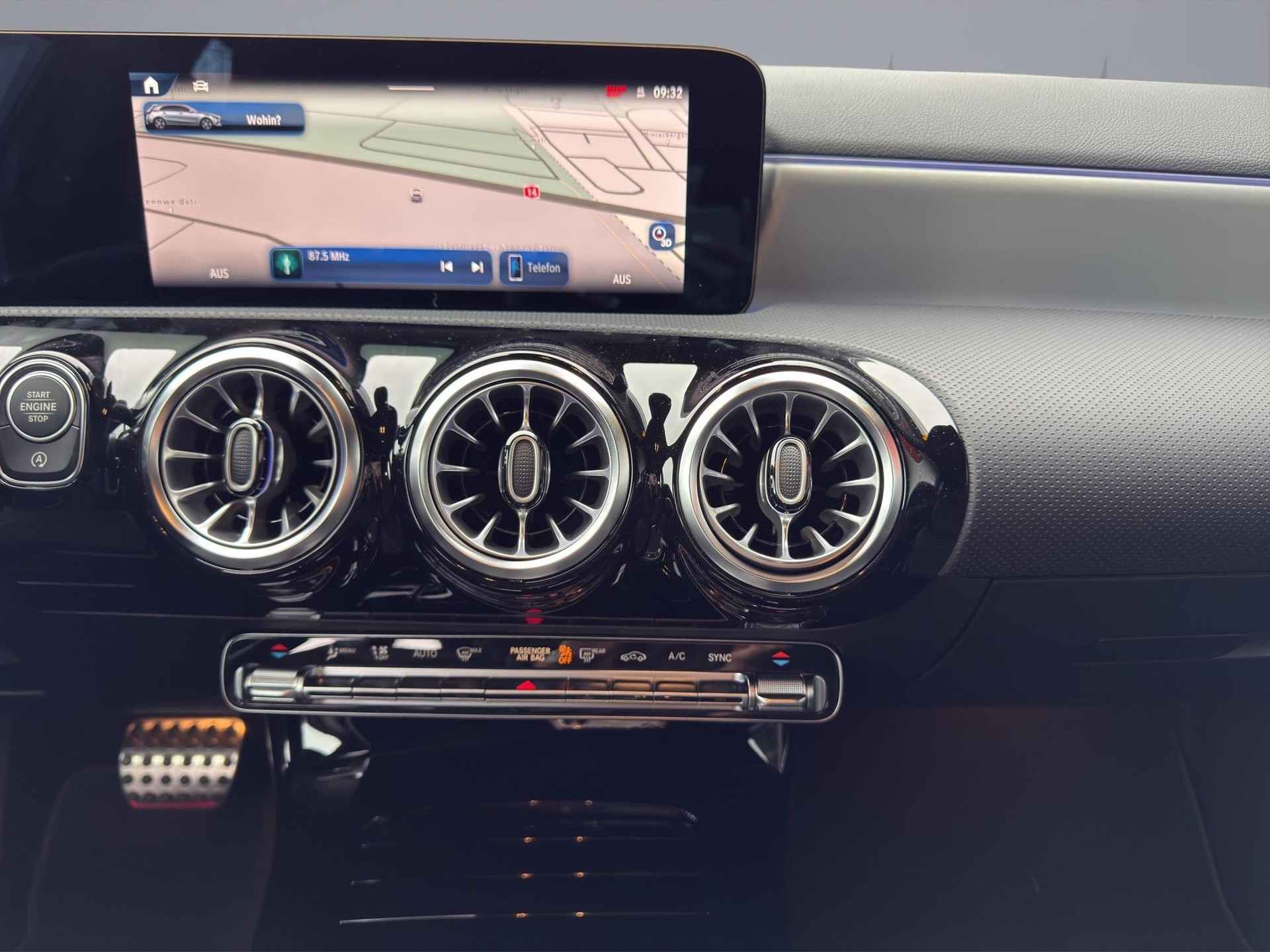 MERCEDES-BENZ A 200 Night Star - 15