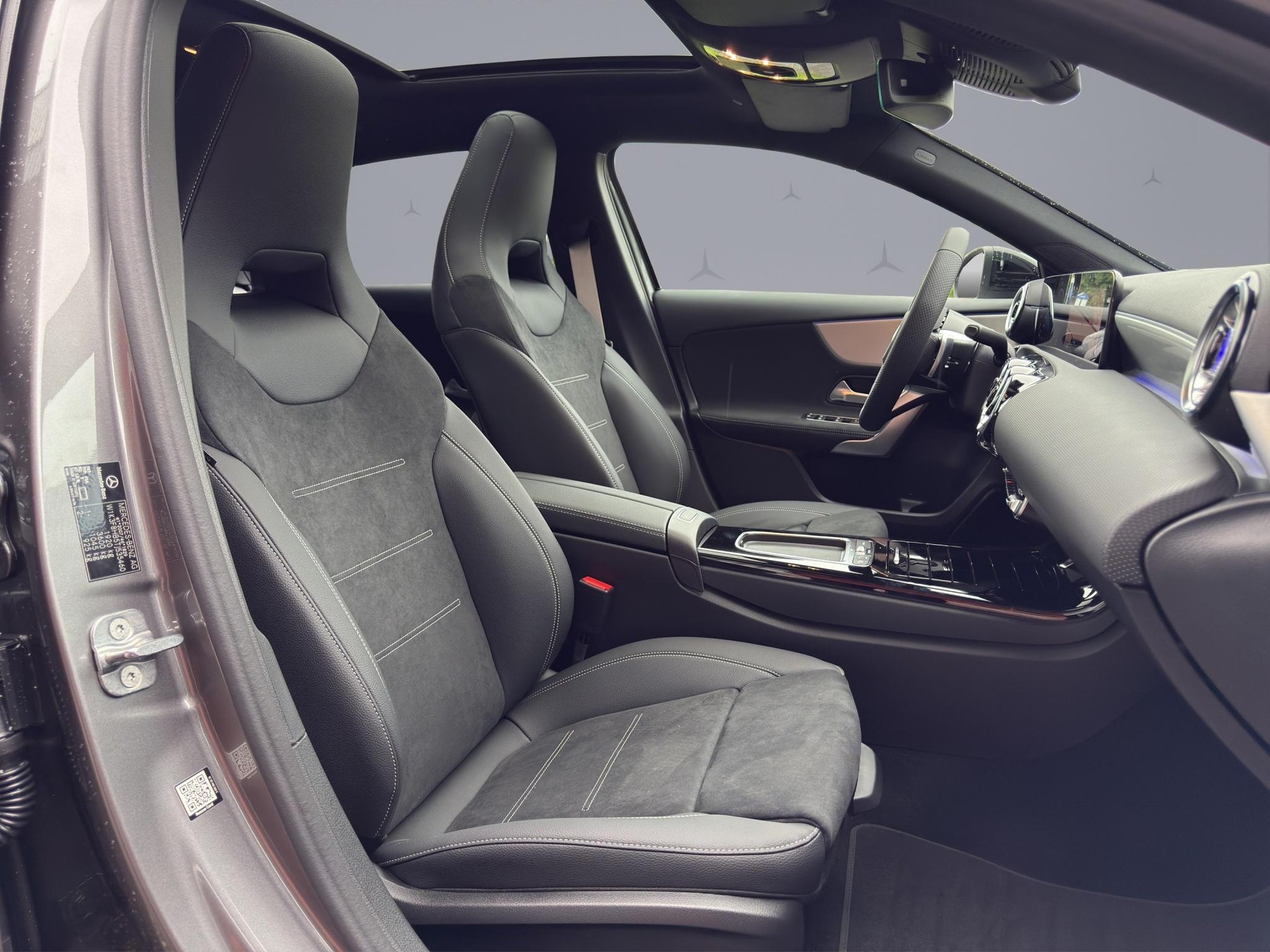 MERCEDES-BENZ A 200 Night Star - 16