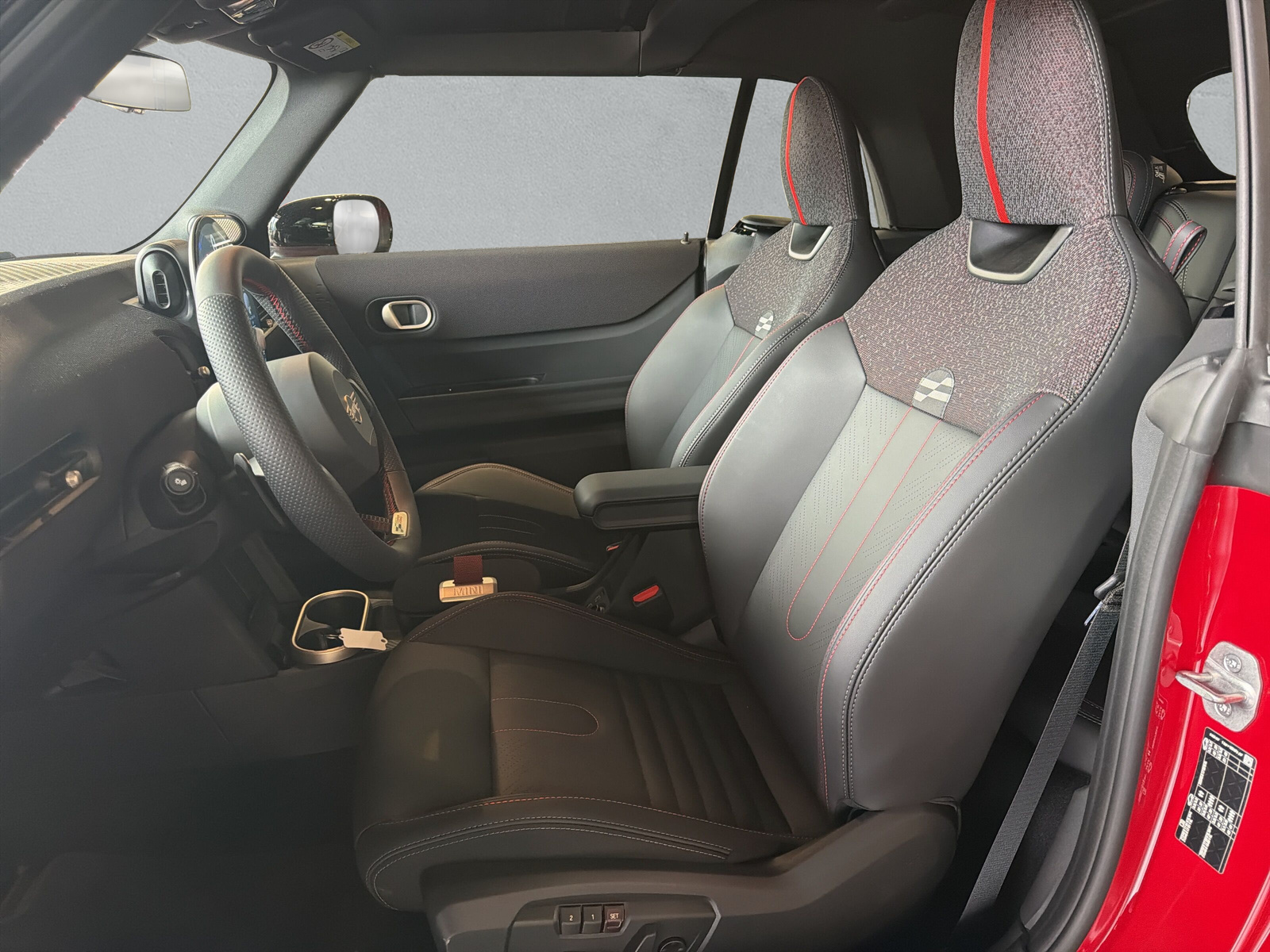 MINI Cooper John Cooper Works Cabriolet DKG - 10