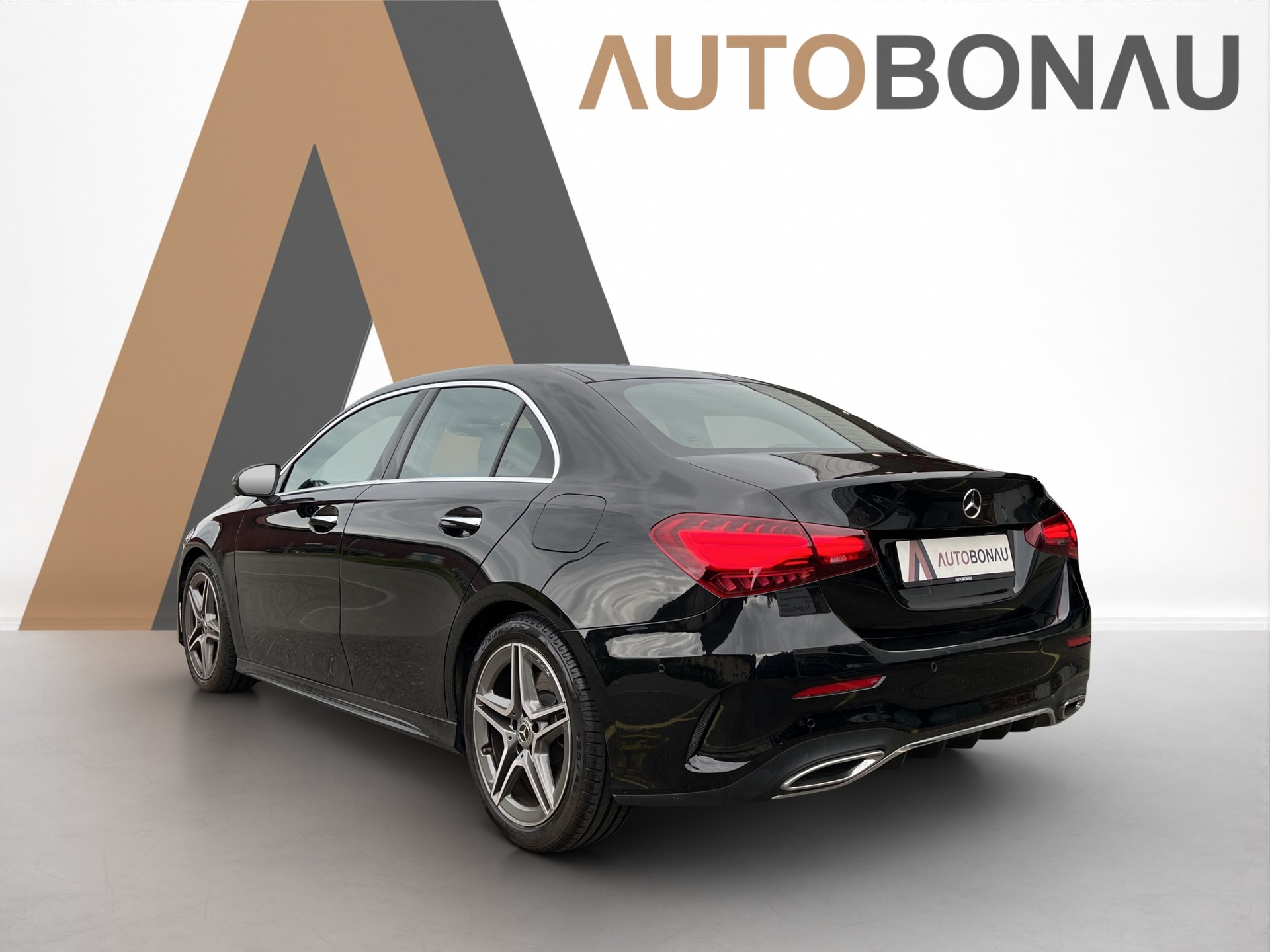 MERCEDES-BENZ A 250 AMG Line 4 Matic Limousine - 3