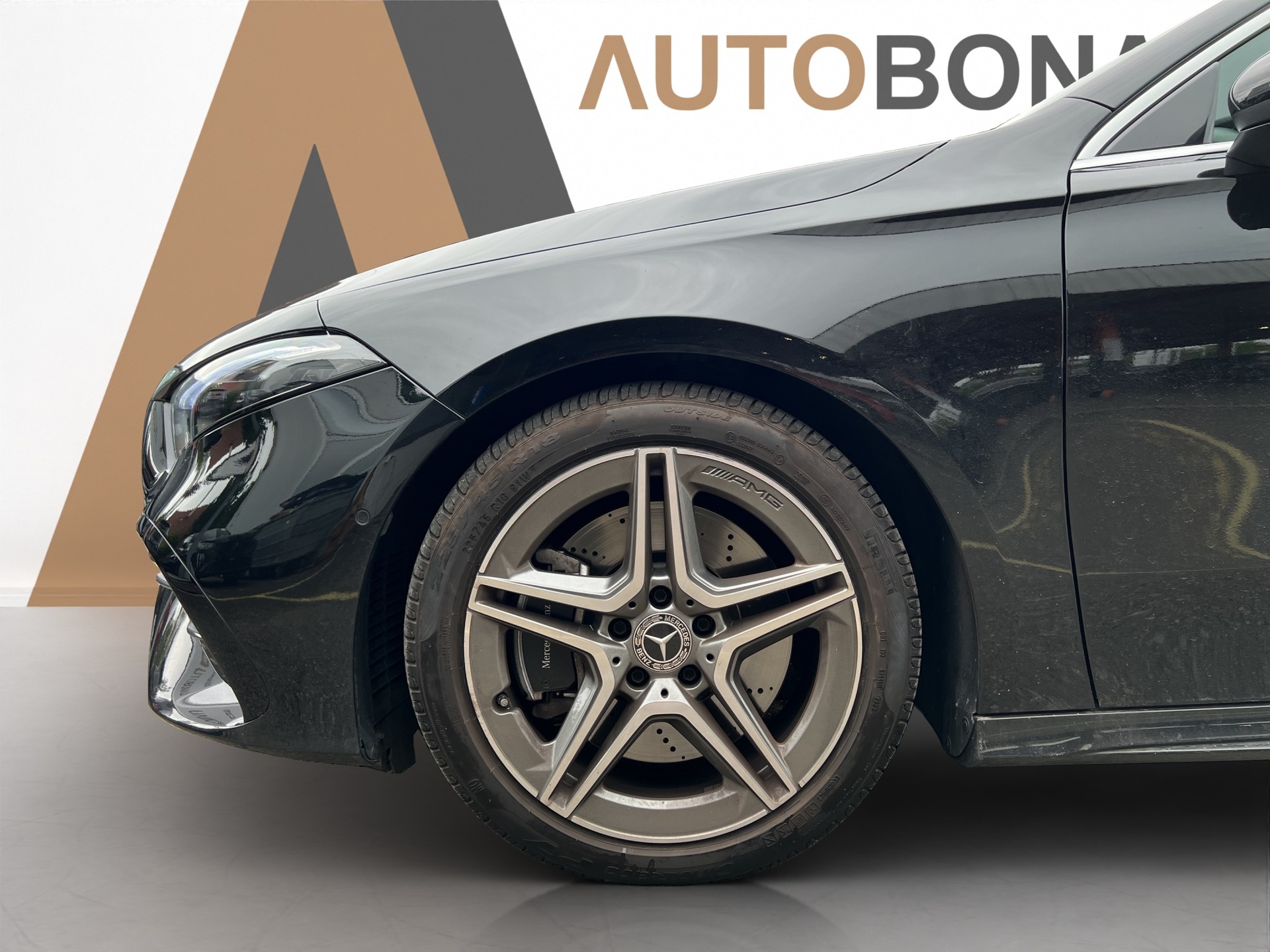 MERCEDES-BENZ A 250 AMG Line 4 Matic Limousine - 25