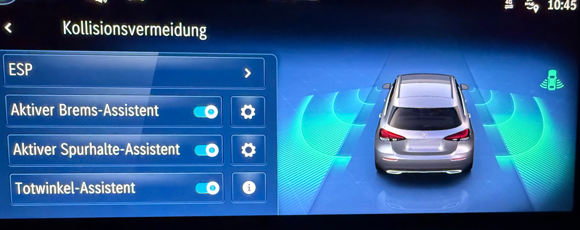 MERCEDES-BENZ A 200 AMG Line Night Star 7G-DCT - 15