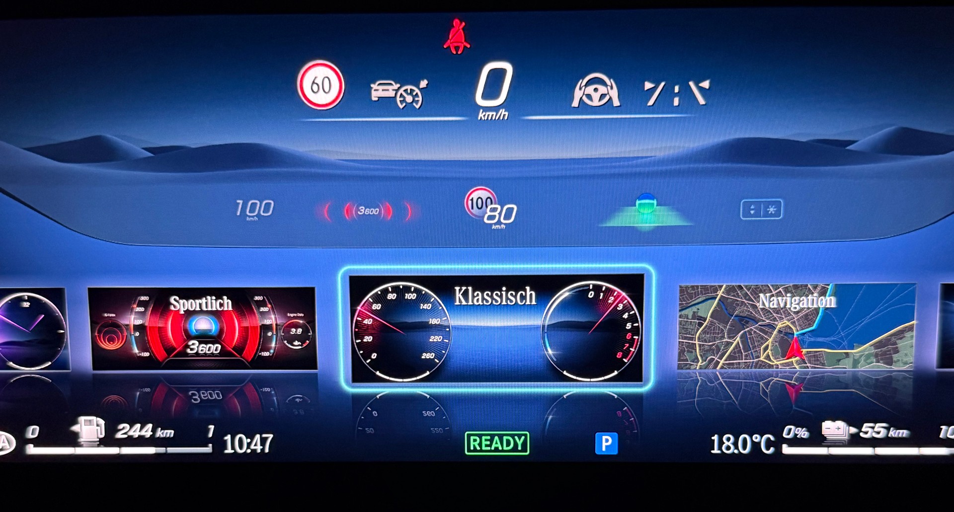 MERCEDES-BENZ A 200 AMG Line Night Star 7G-DCT - 24