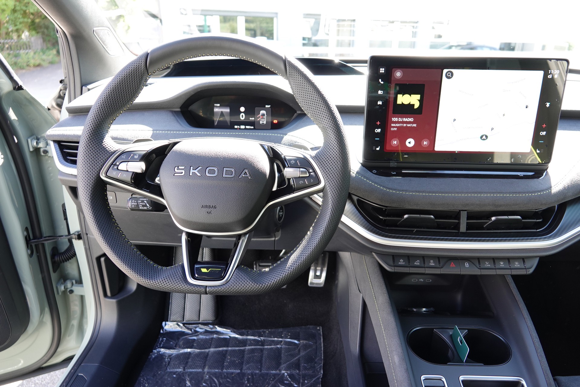 SKODA Elroq RS 4x4 - 12