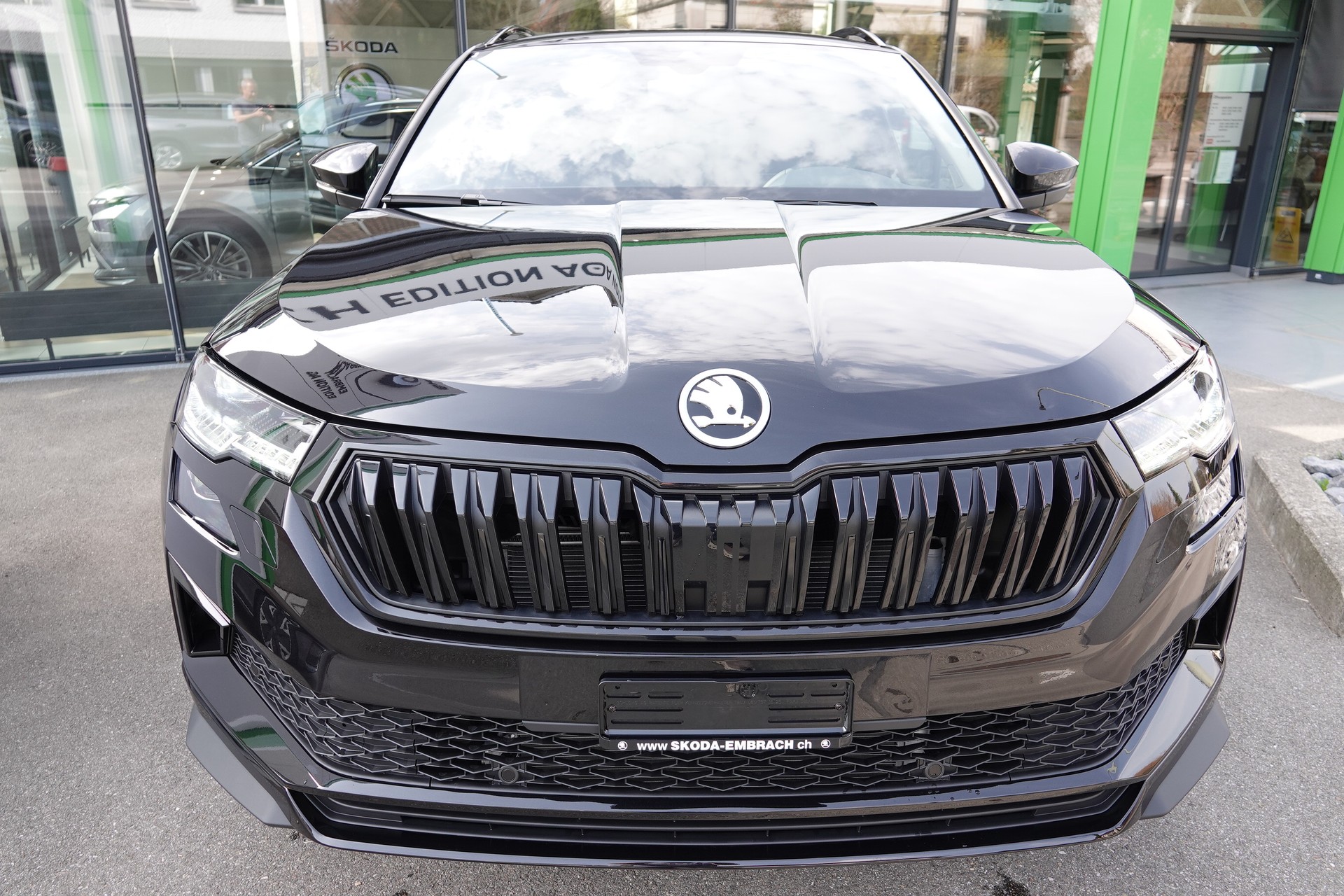 SKODA Karoq 2.0TSI Sportline Dynamic Limited 4x4 - 2