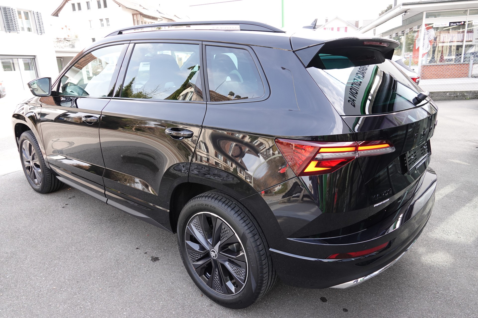 SKODA Karoq 2.0TSI Sportline Dynamic Limited 4x4 - 7