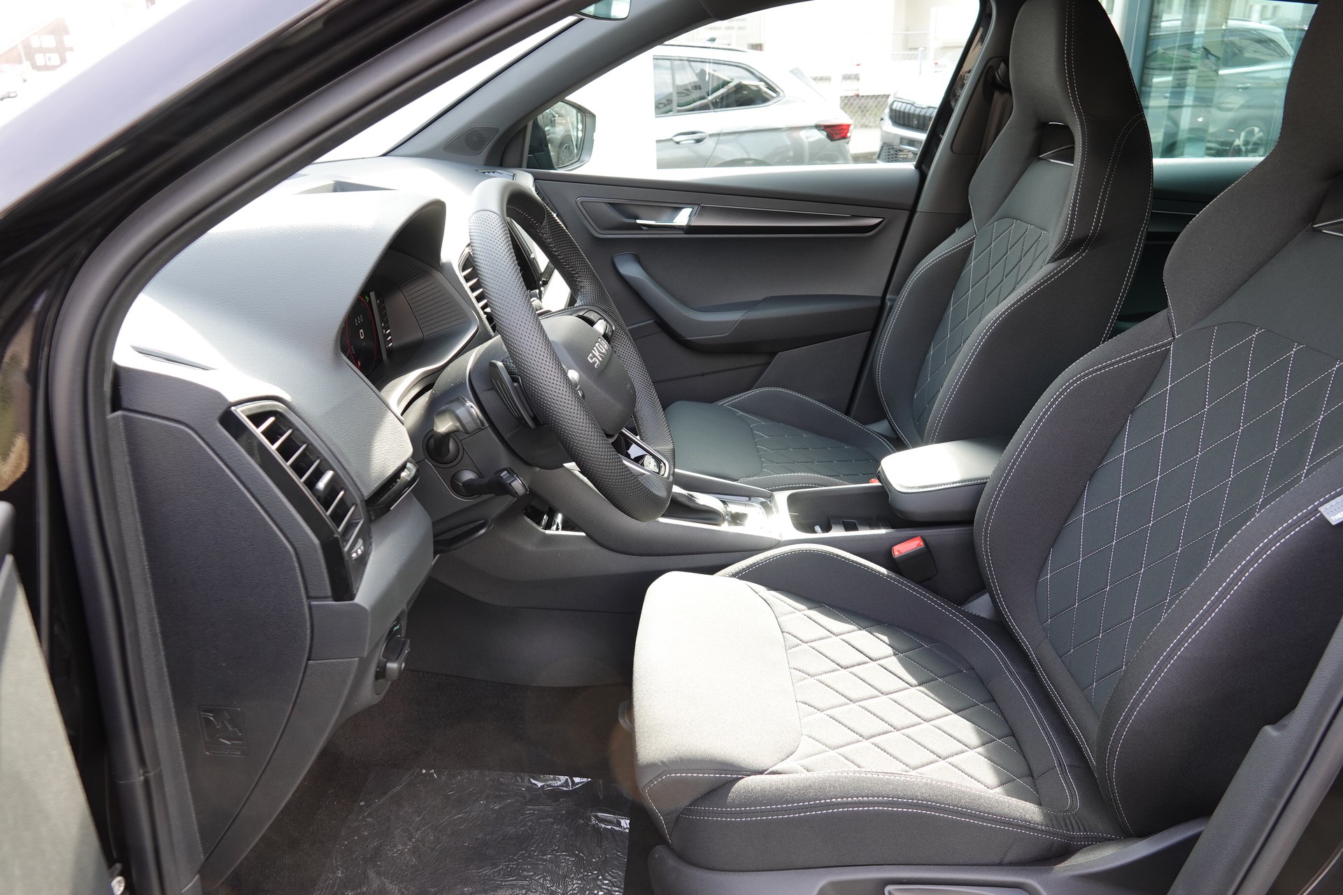 SKODA Karoq 2.0TSI Sportline Dynamic Limited 4x4 - 14