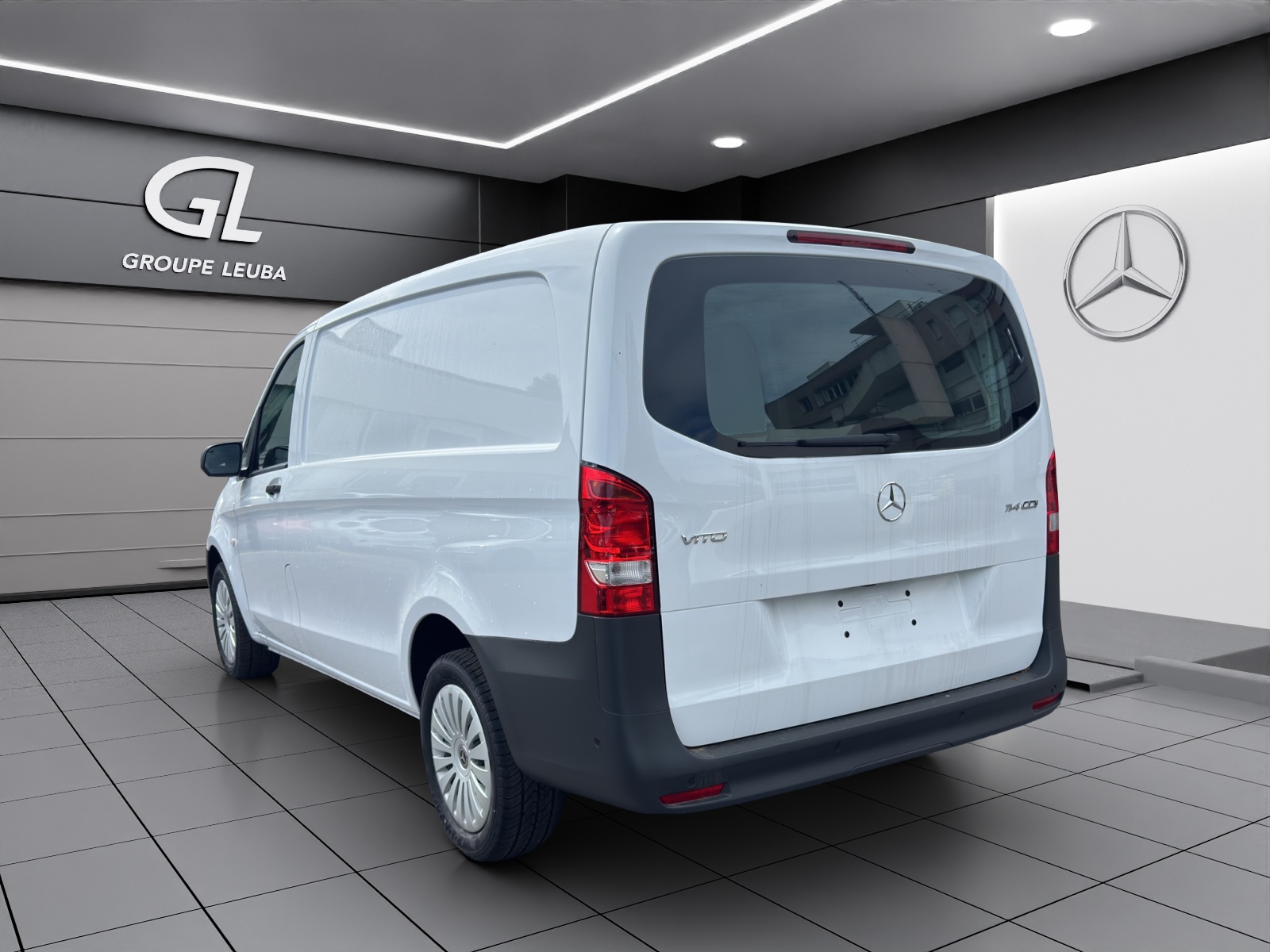MERCEDES-BENZ Vito 116 CDI Lang 9G-Tronic 4M Pro - 4