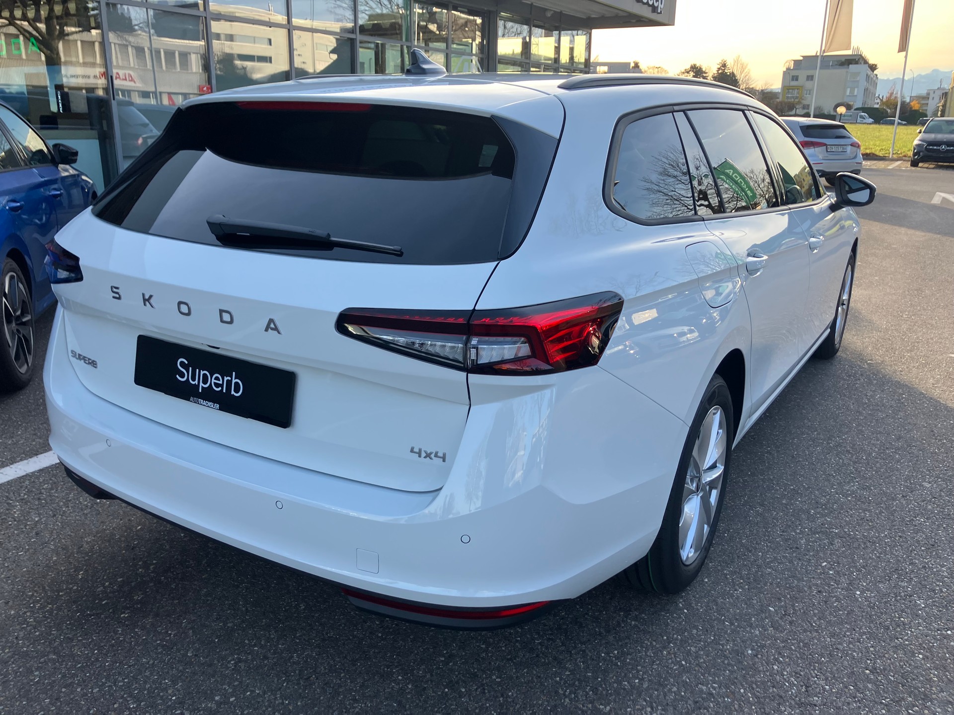 SKODA Superb Combi 2.0 TDi Selection 4x4 DSG - 5