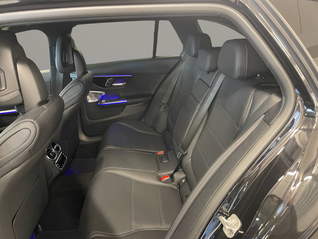 MERCEDES-BENZ C 220 d 4Matic T All-Terrain - 12