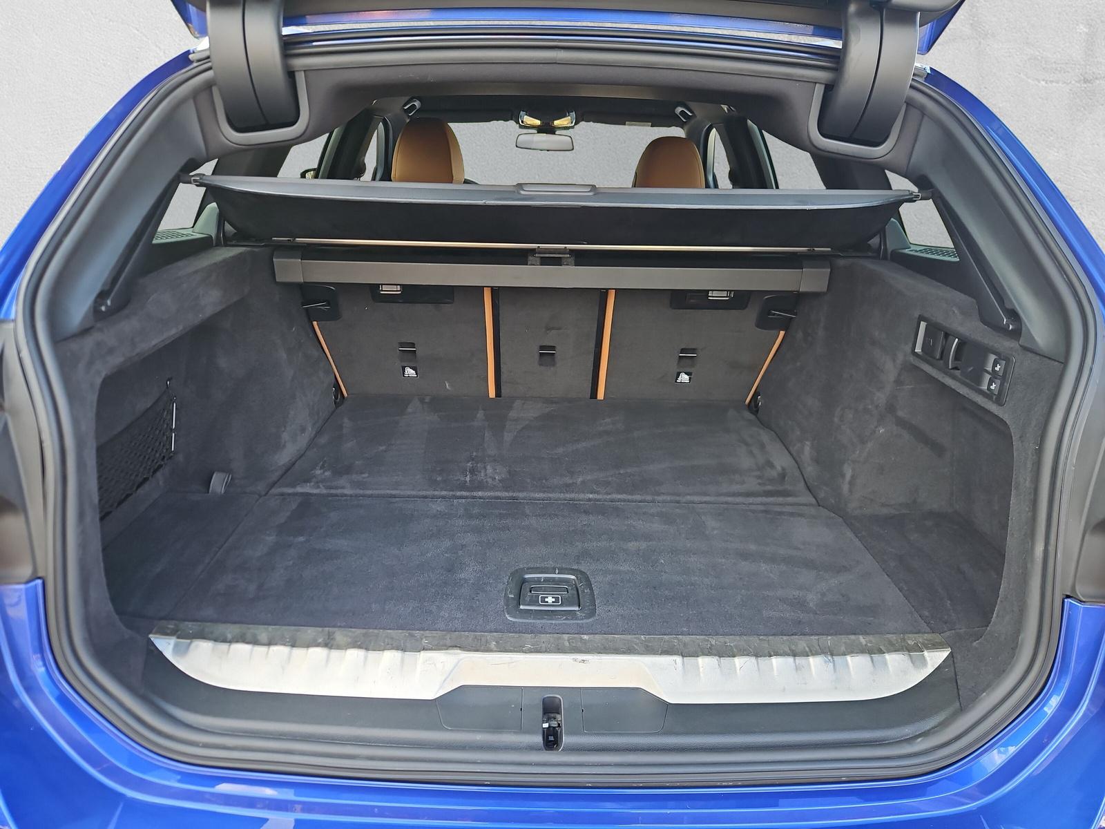 BMW 330e M Sport Touring xDrive G21 (CH) - 11