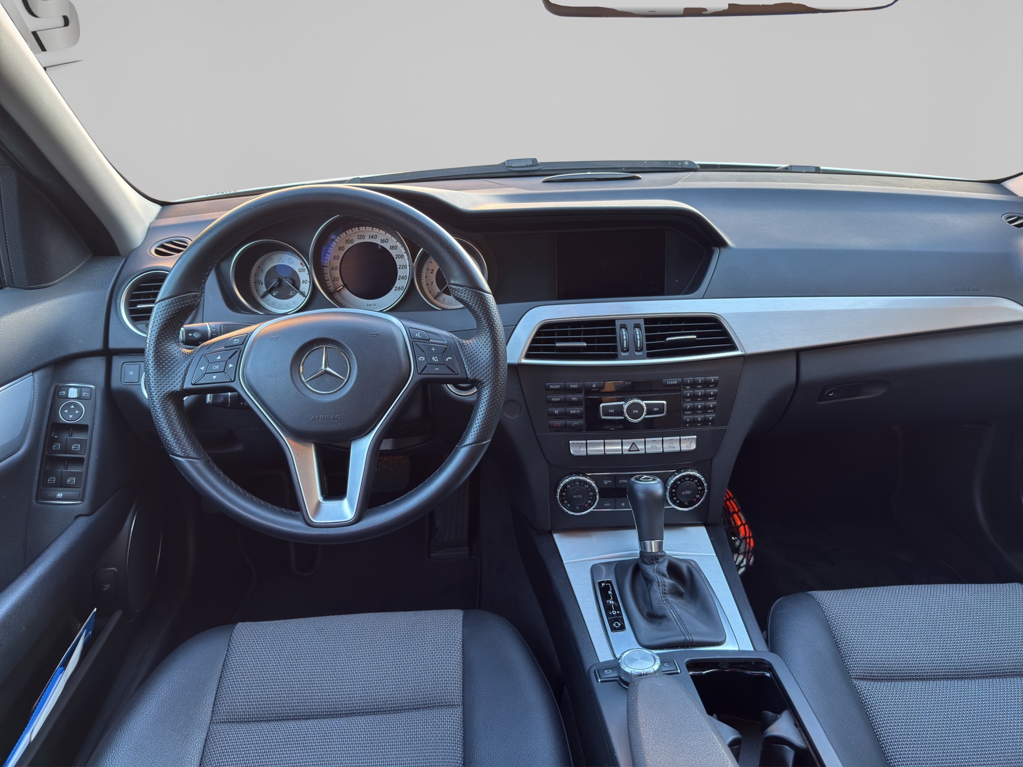 MERCEDES-BENZ C 180 11