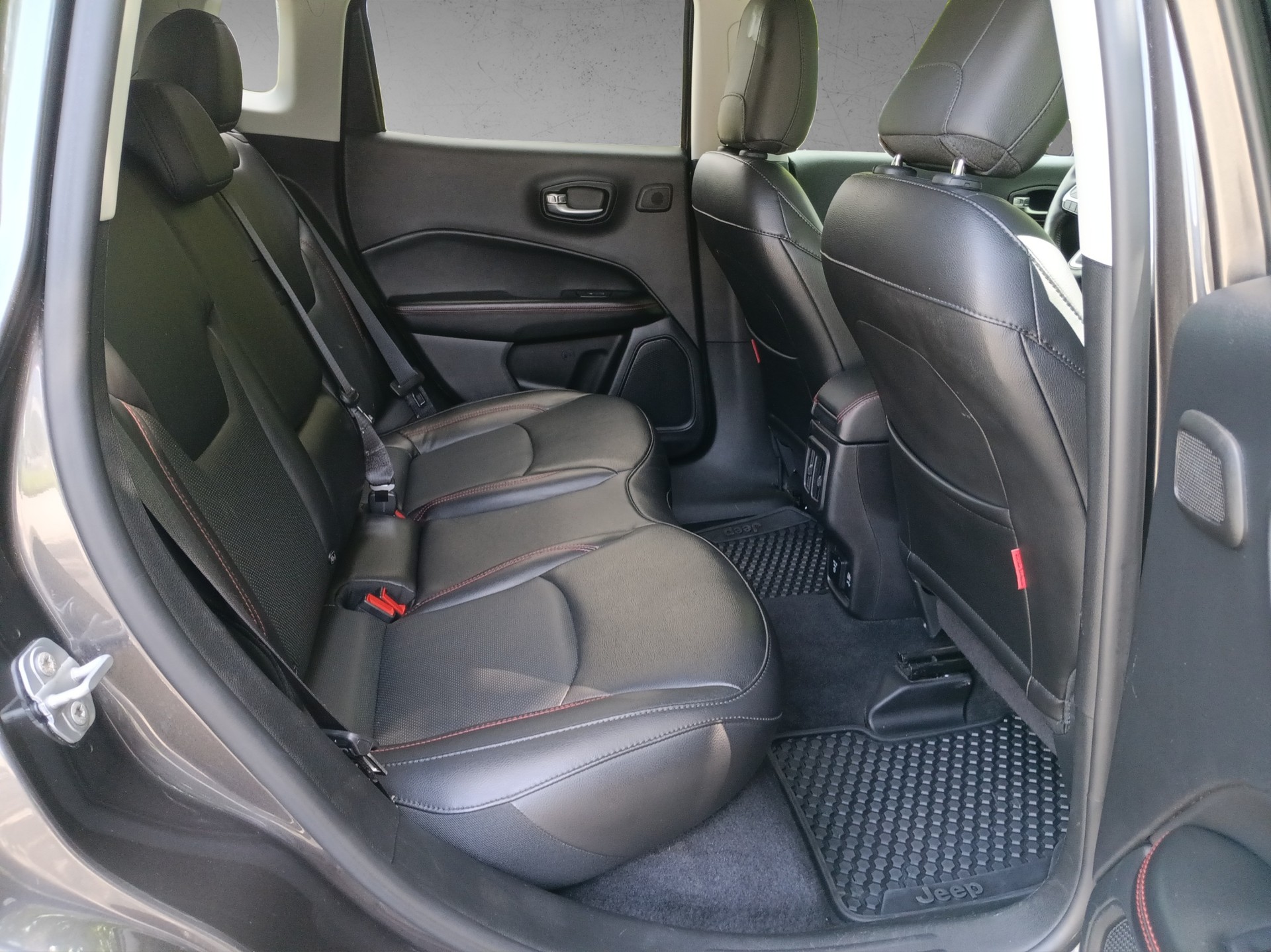 JEEP Compass 2.0CRD Trailhawk AWD 9ATX - 17