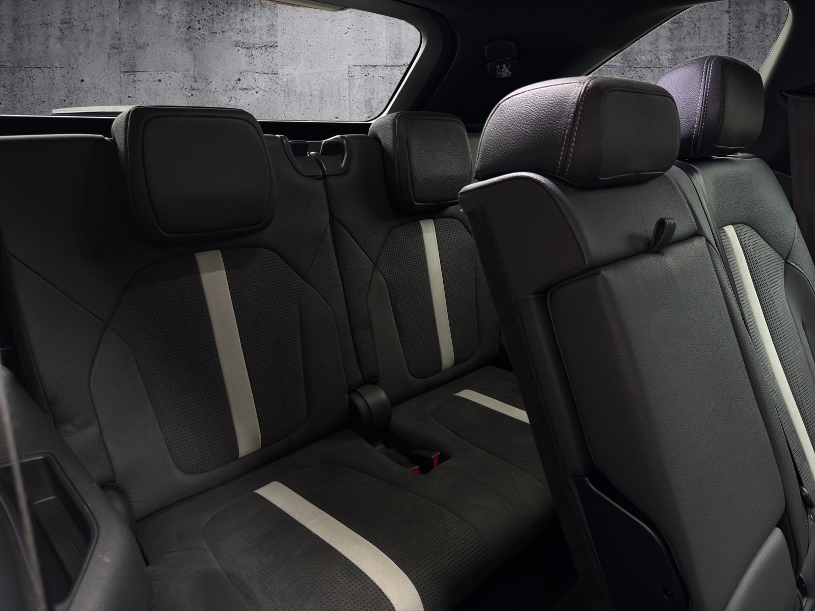 SKODA Kodiaq 2.0 TDI Sportline 4x4 *CH-Fahrzeug* - 10