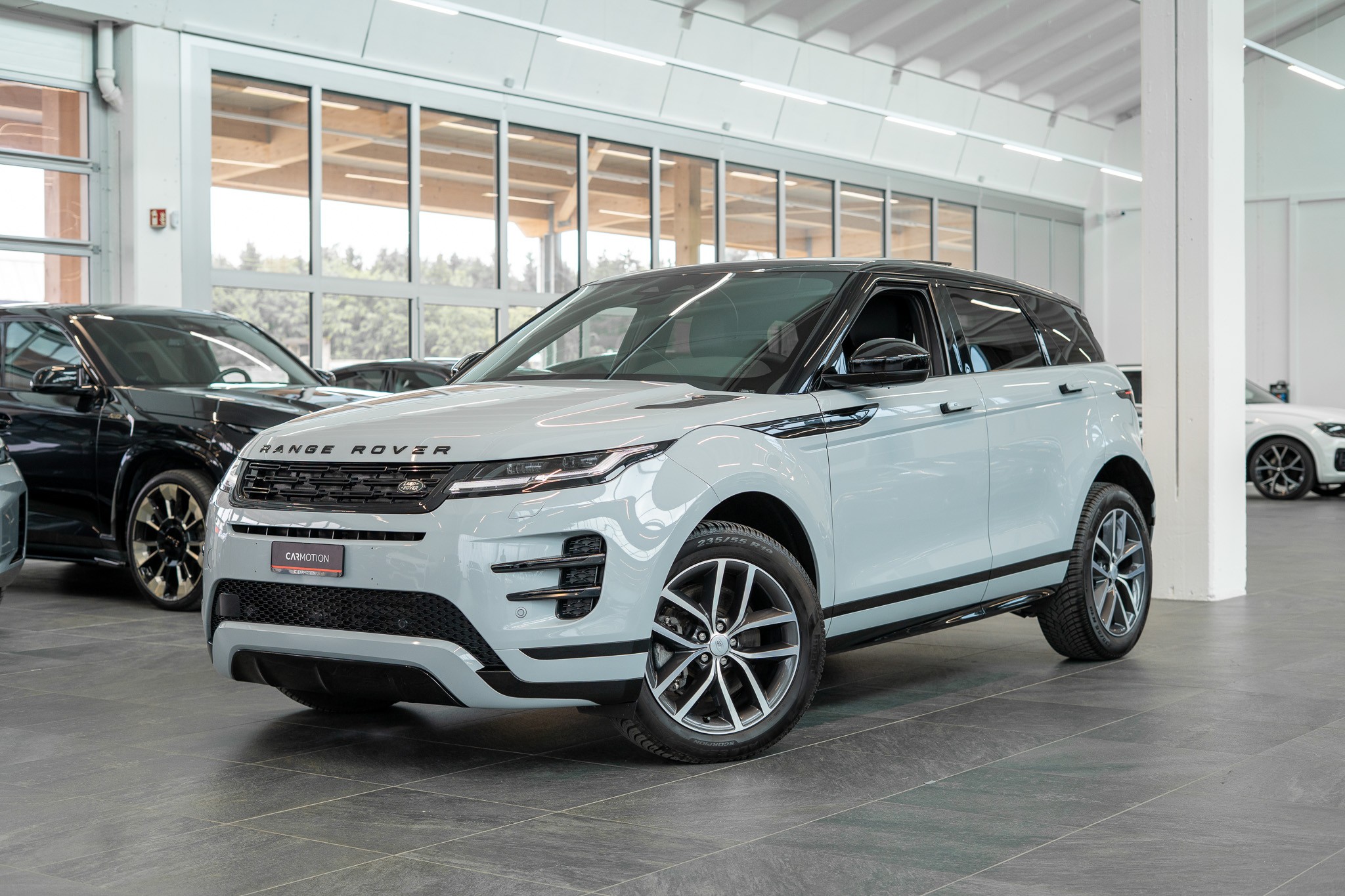Range Rover Evoque 2.0 D 200 Dynamic SE / Panorama / Rückfahrkamera / el.Sitze
