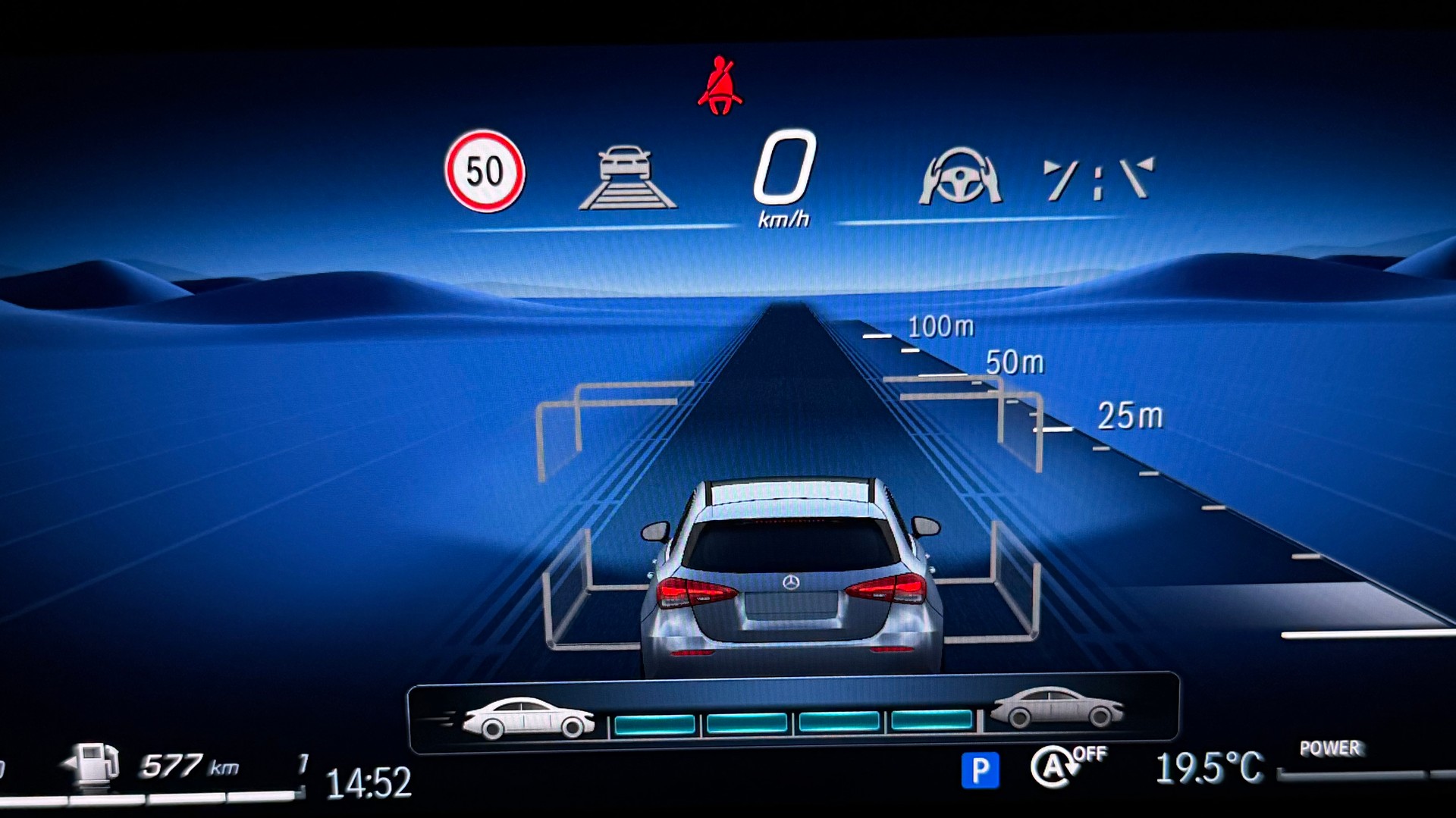 MERCEDES-BENZ A 250 AMG Line 4Matic 8G-DCT - 9
