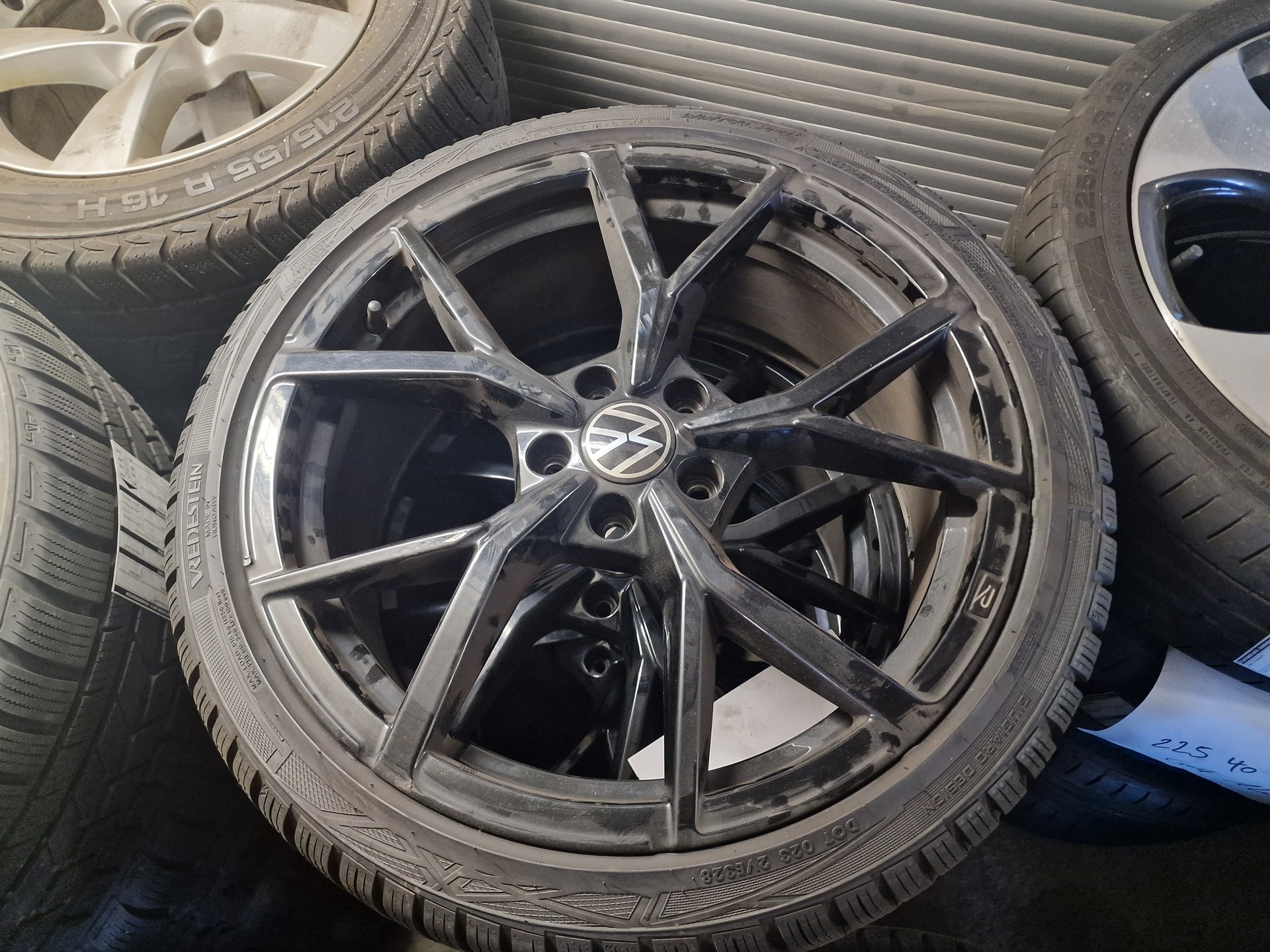 VW Golf 2.0 TSI GTI Clubsport DSG 8x19" Pano Headup - 25