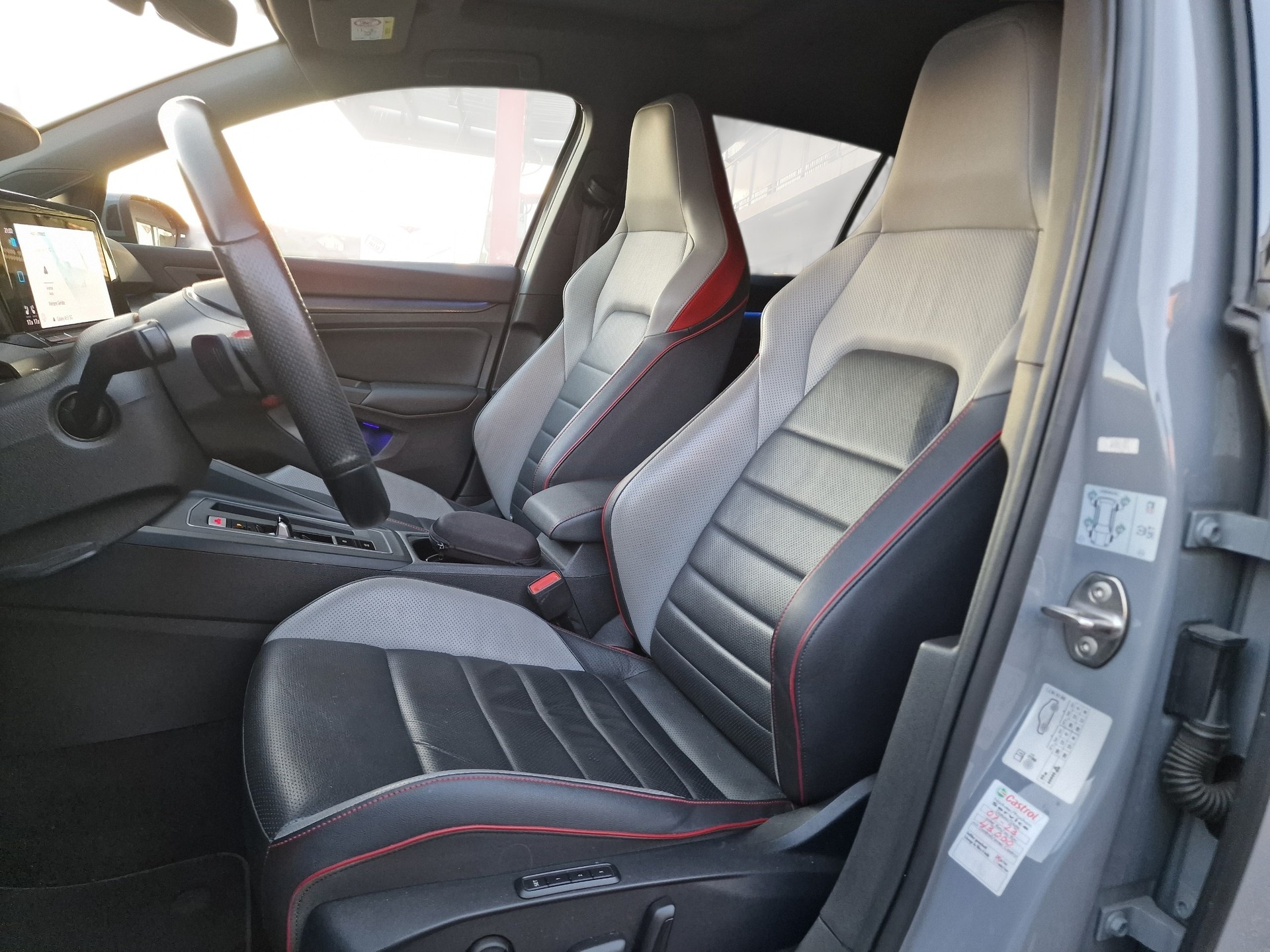 VW Golf 2.0 TSI GTI Clubsport DSG 8x19" Pano Headup - 11