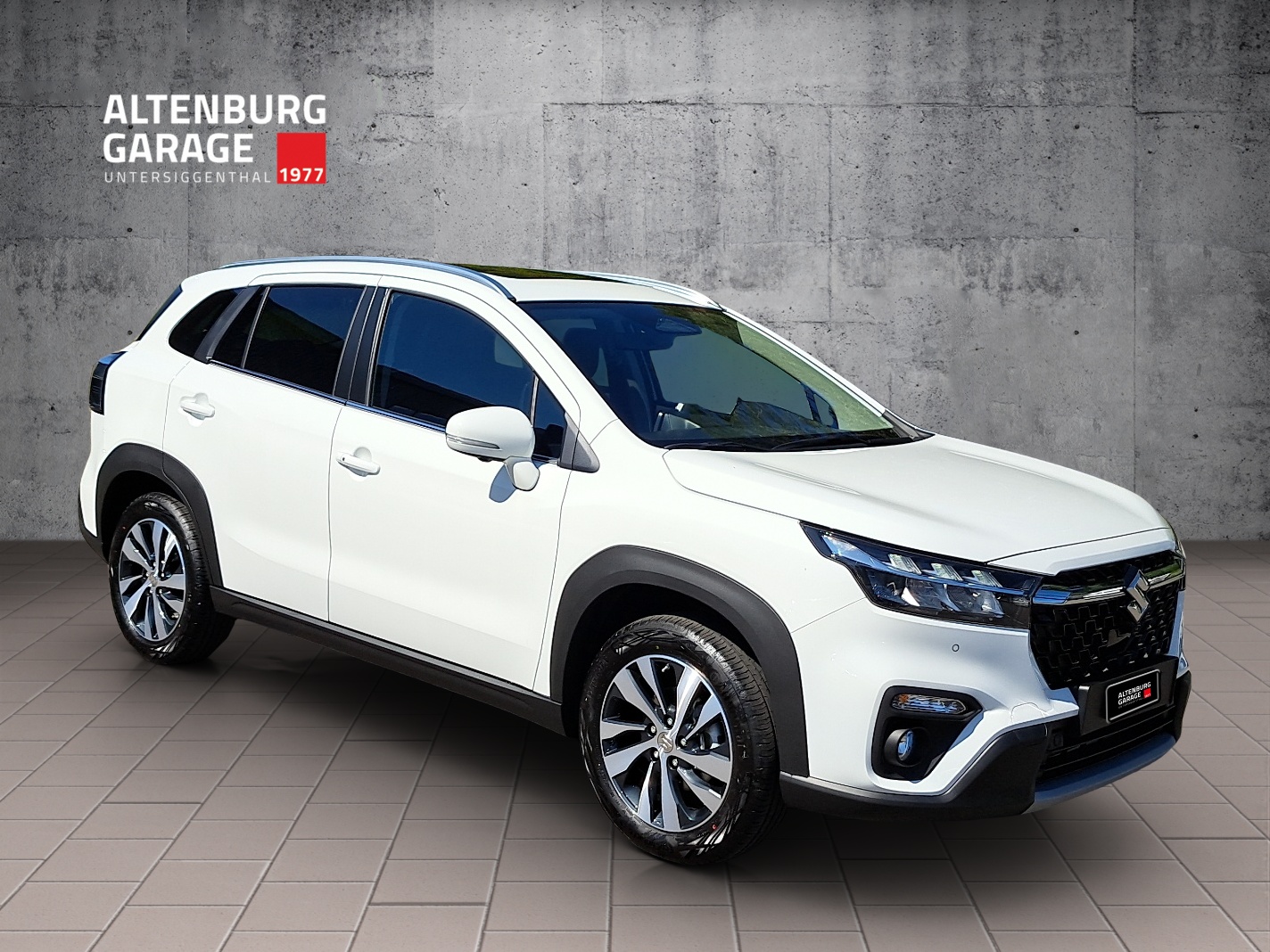 SUZUKI S‑Cross 1.4 T Compact Top Hybrid-6
