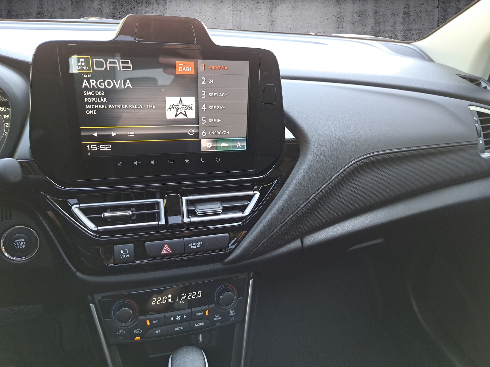 SUZUKI S‑Cross 1.4 T Compact Top Hybrid-12