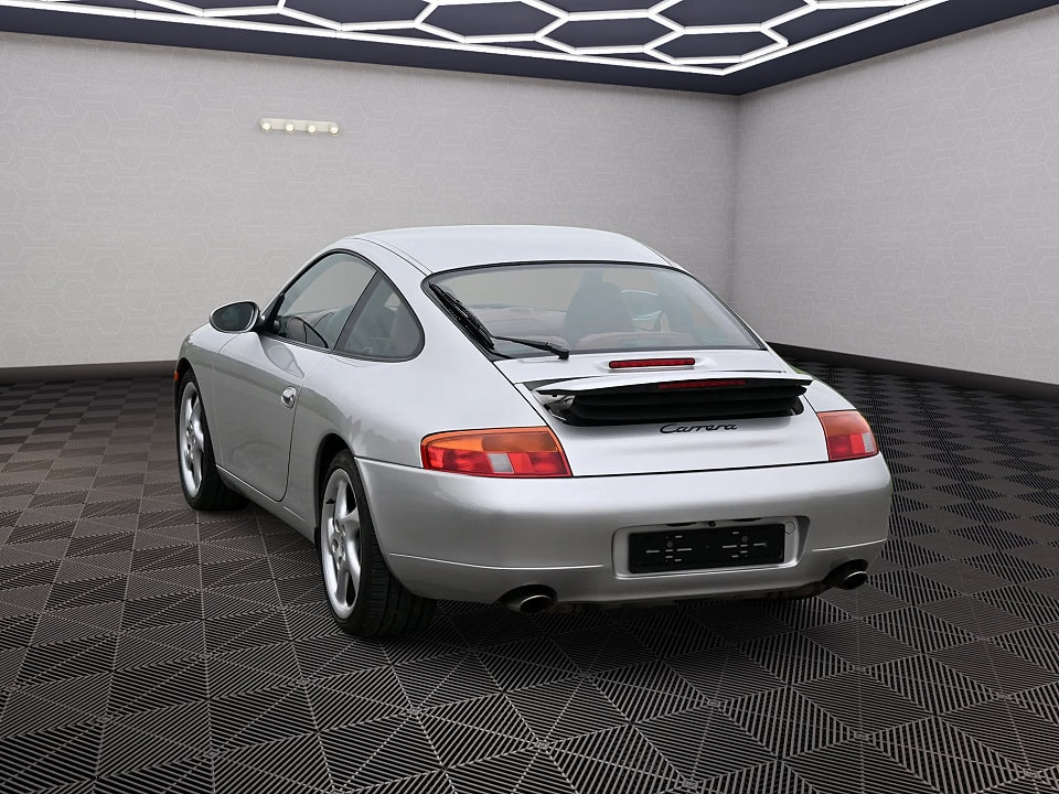PORSCHE 911 Carrera - 5