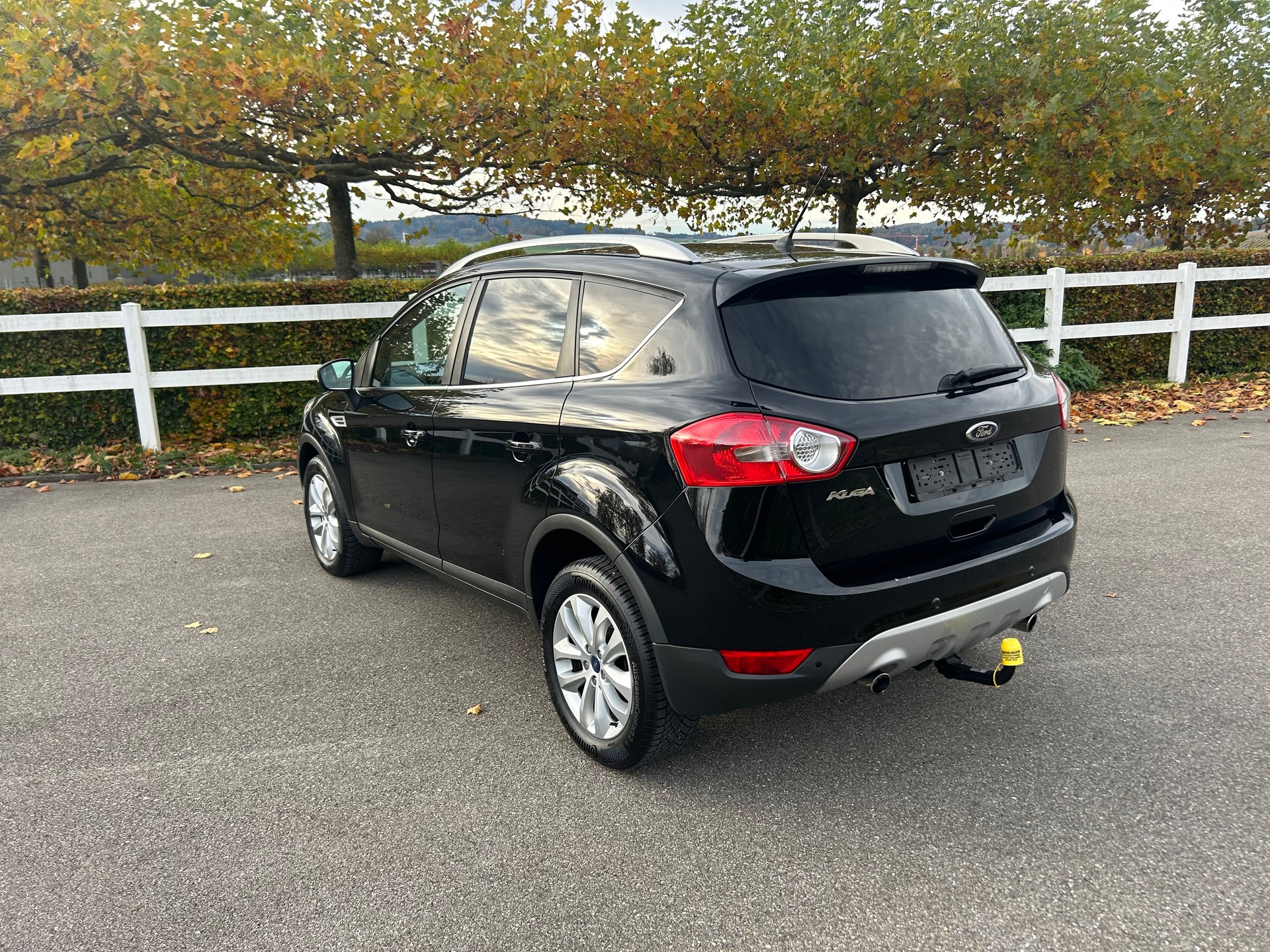 FORD Kuga 2.0 TDCi Titanium 4WD PowerShift - 3