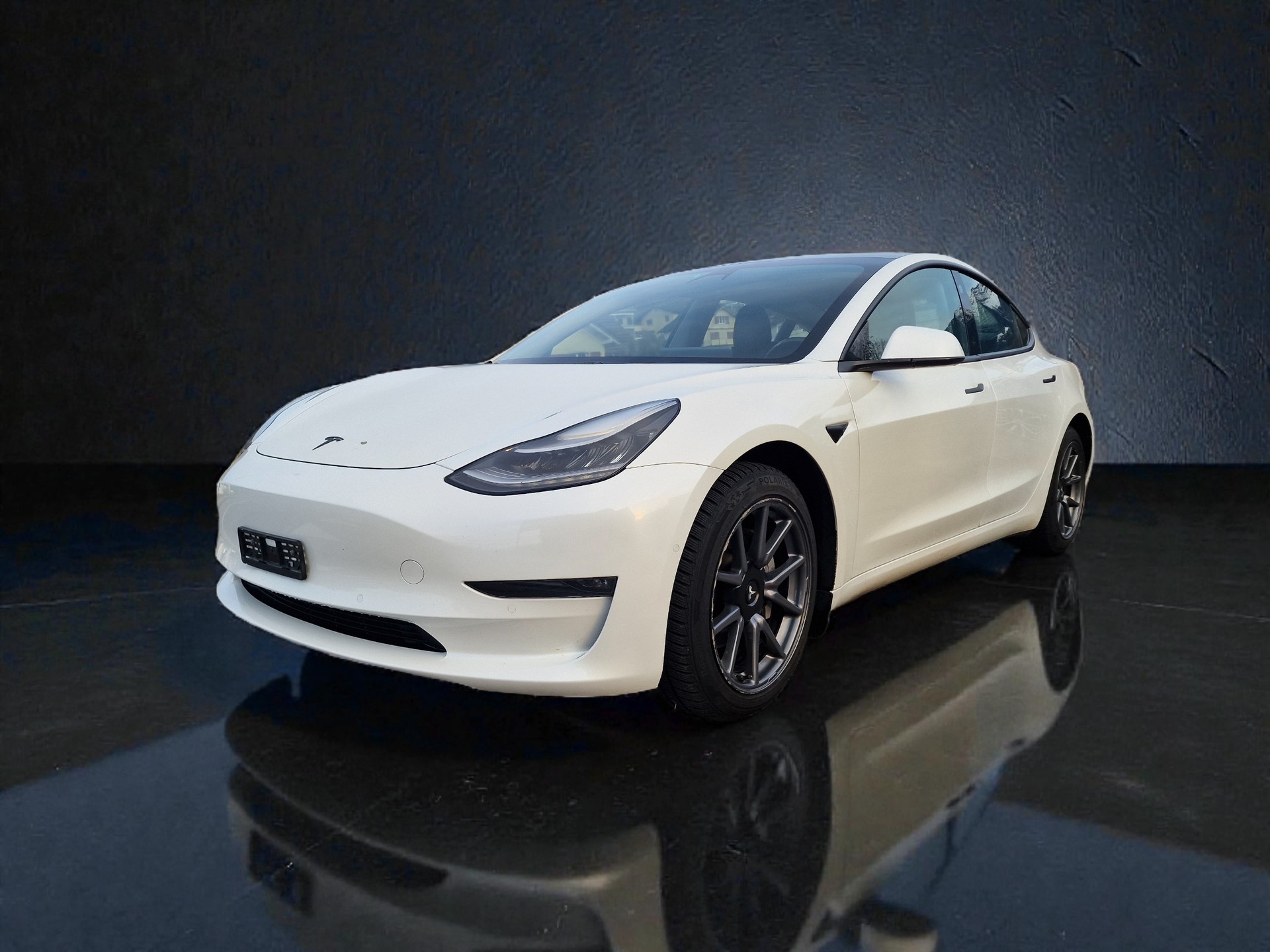 TESLA Model 3 Long Range Dual Motor AWD 12Mt Gara MFK Neu 8x Alu - 2