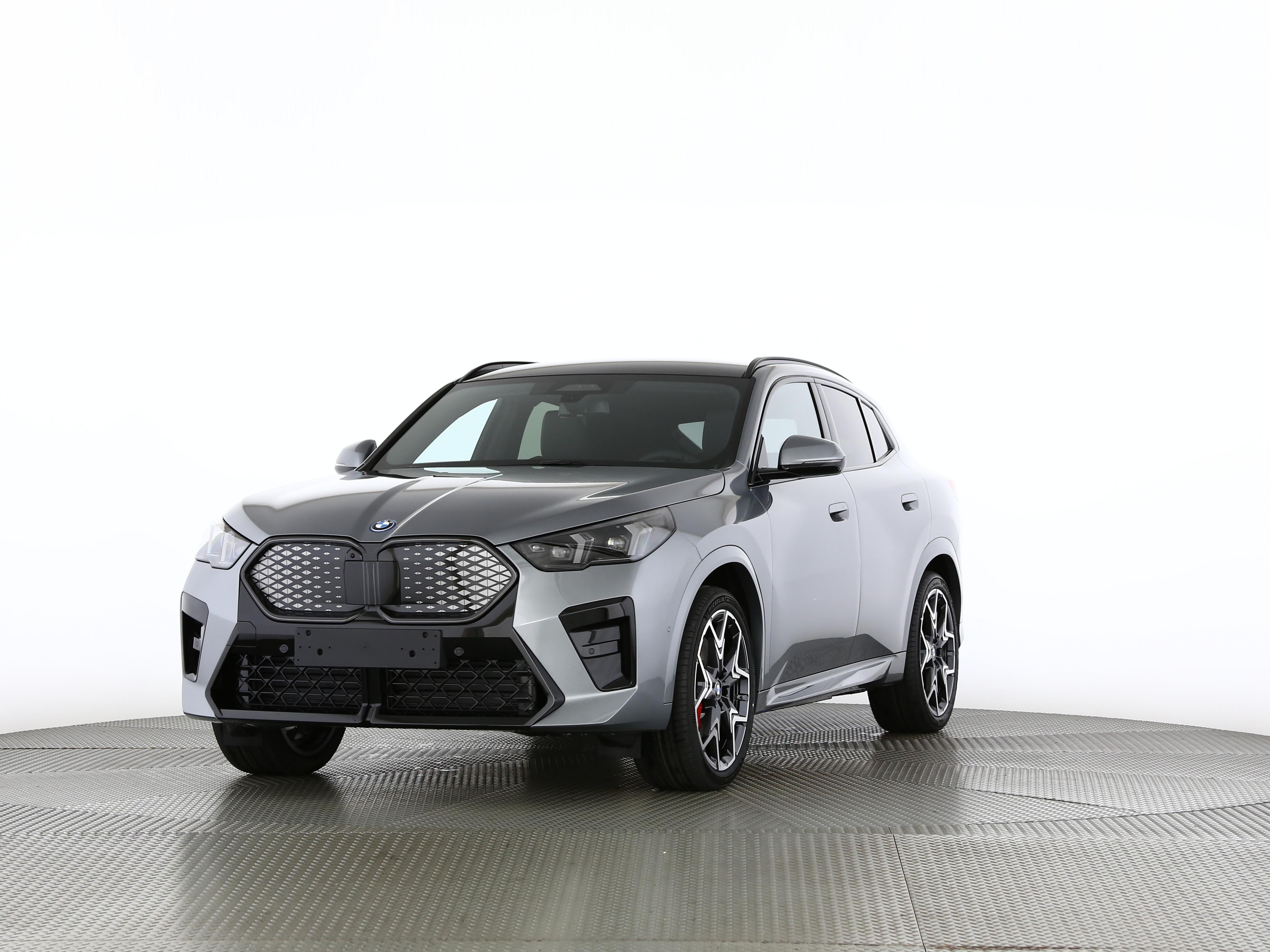 iX2 30 xDrive