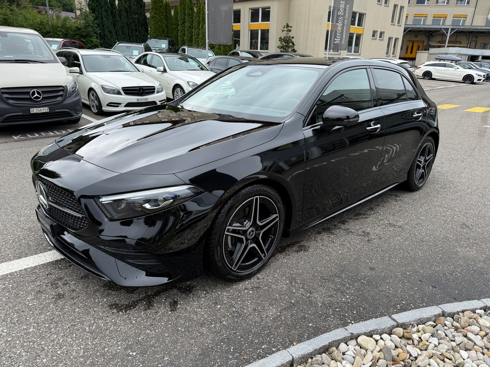 MERCEDES-BENZ A 200 AMG Line - 3