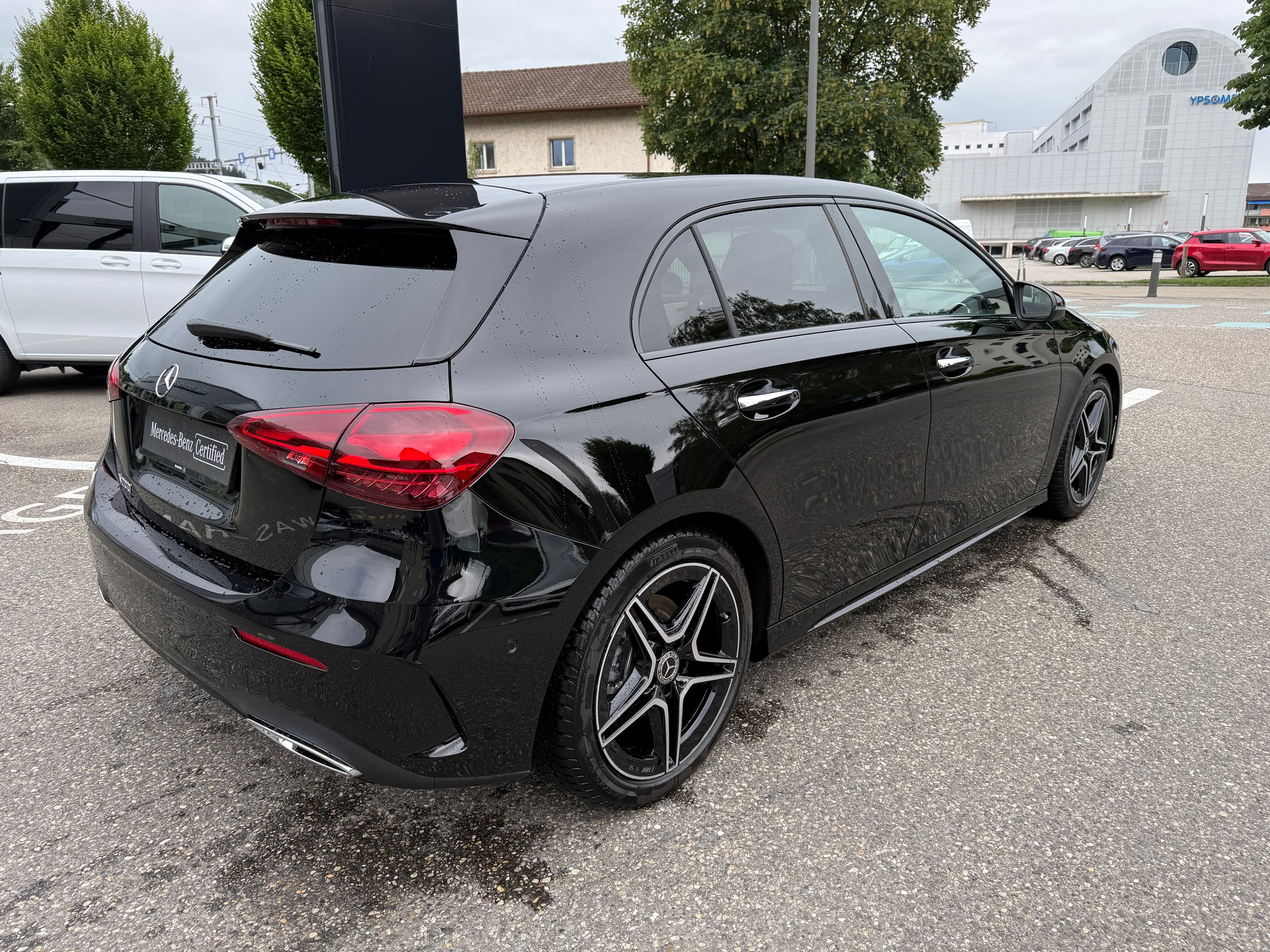 MERCEDES-BENZ A 200 AMG Line - 9