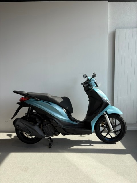 PIAGGIO Medley 200 Sport E5+ - 2