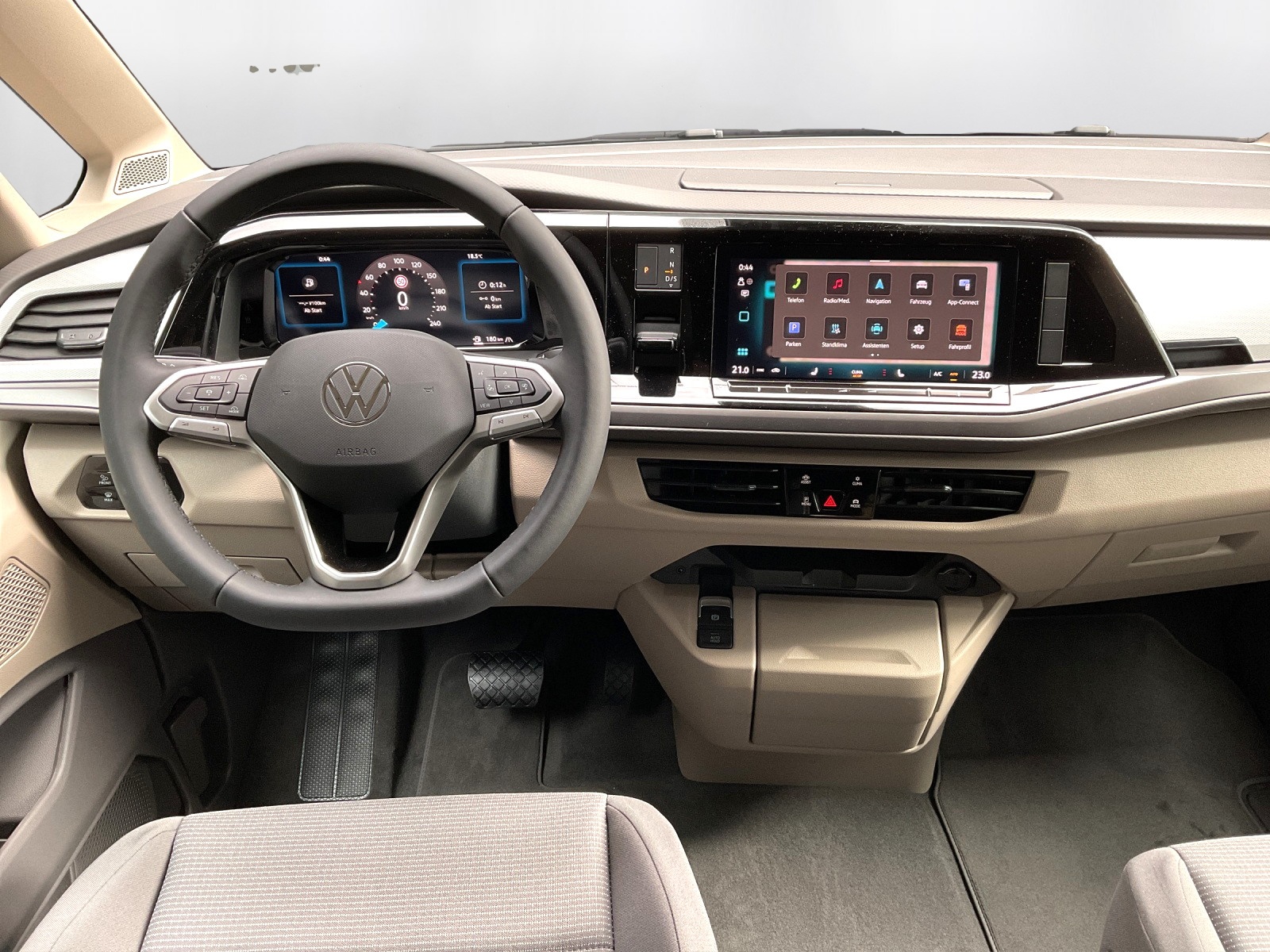 VW MULTIVAN Multivan 1.5 eHybrid 4Motion DSG - 7