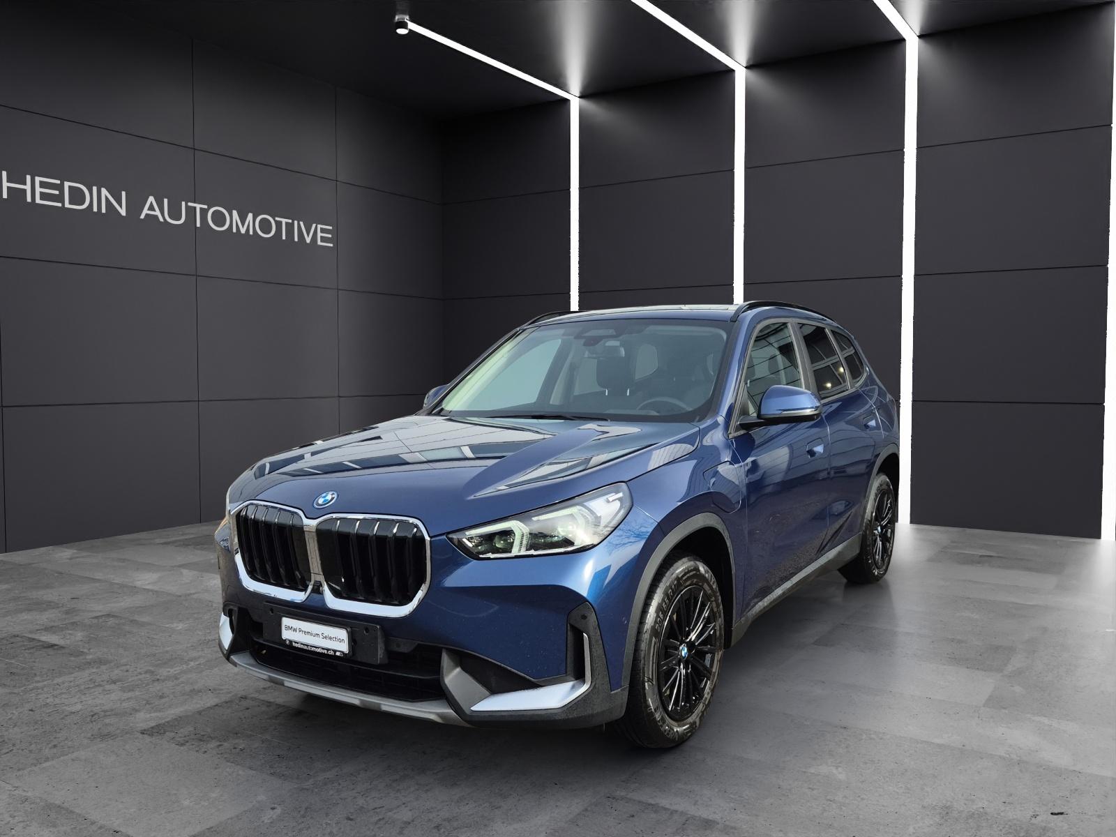 BMW X1 30e xDrive SUV / Geländewagen