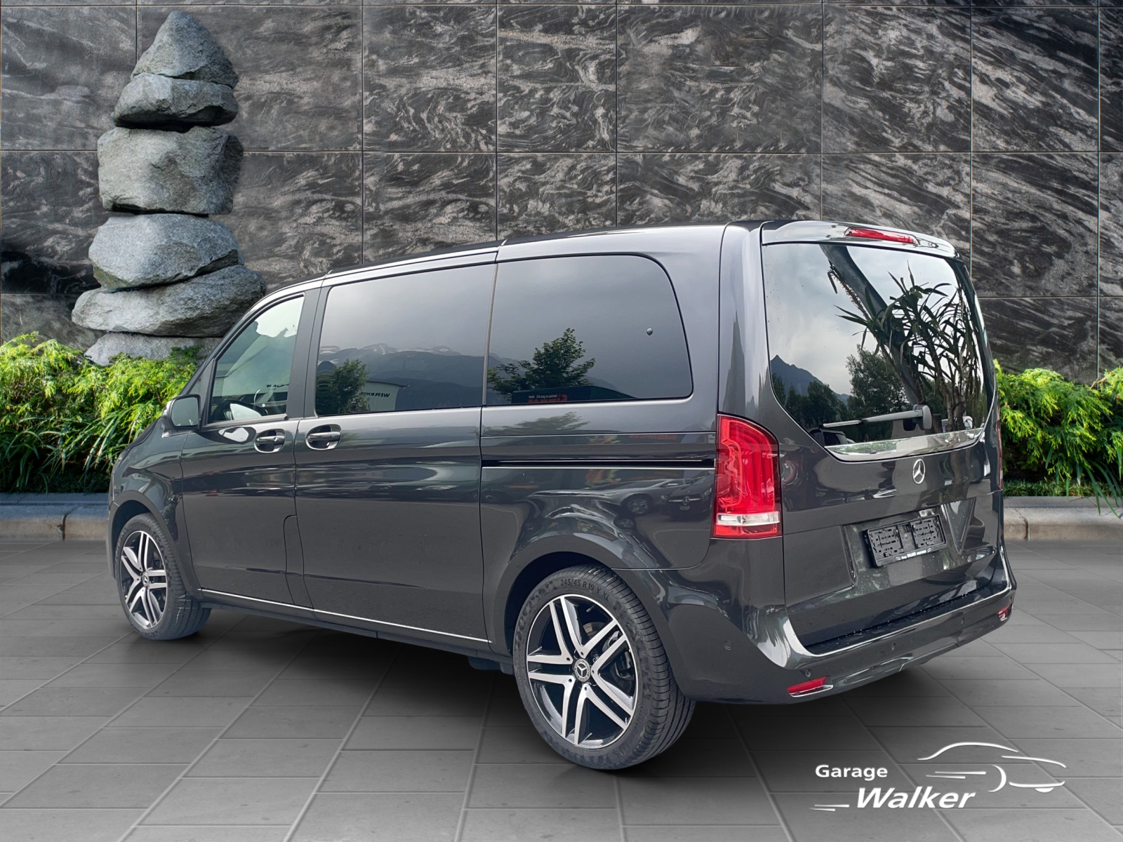 MERCEDES-BENZ V 300 d Avantgarde kompakt 4Matic 9G-Tronic - 3