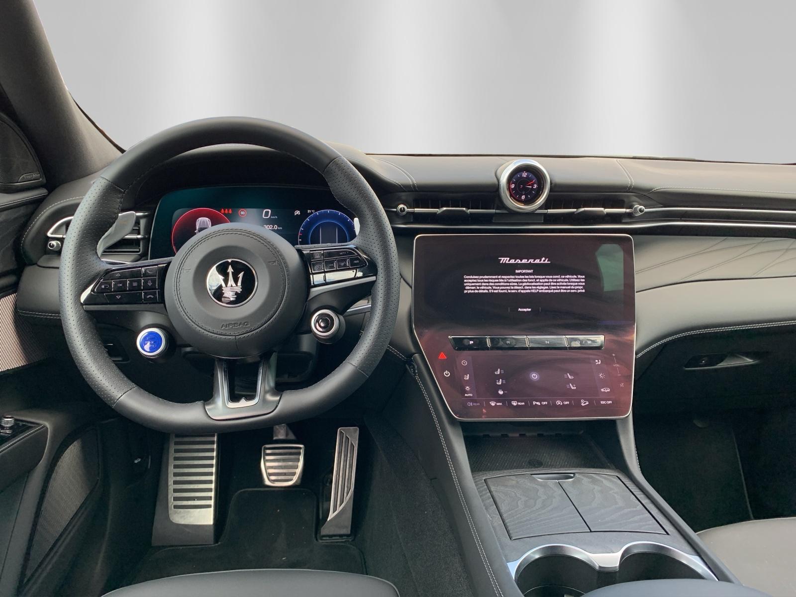 MASERATI Grecale 2.0 Hybrid Modena - 9