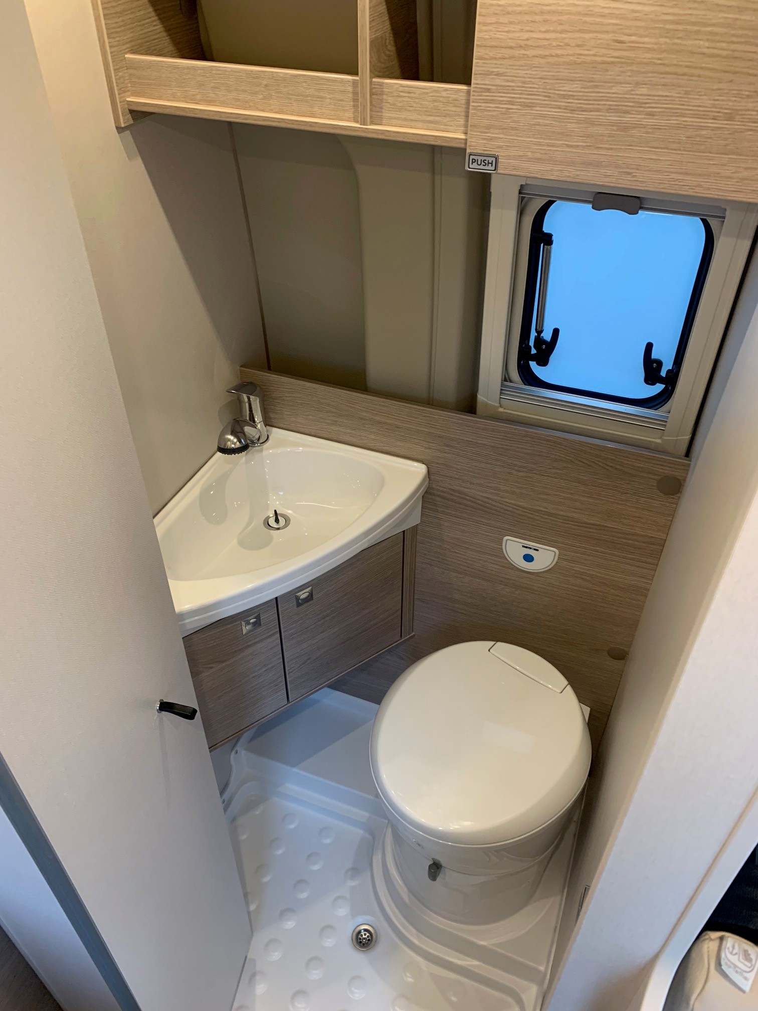 BÜRSTNER Campeo 4x4 C540 (Citroën Jumper) - 7