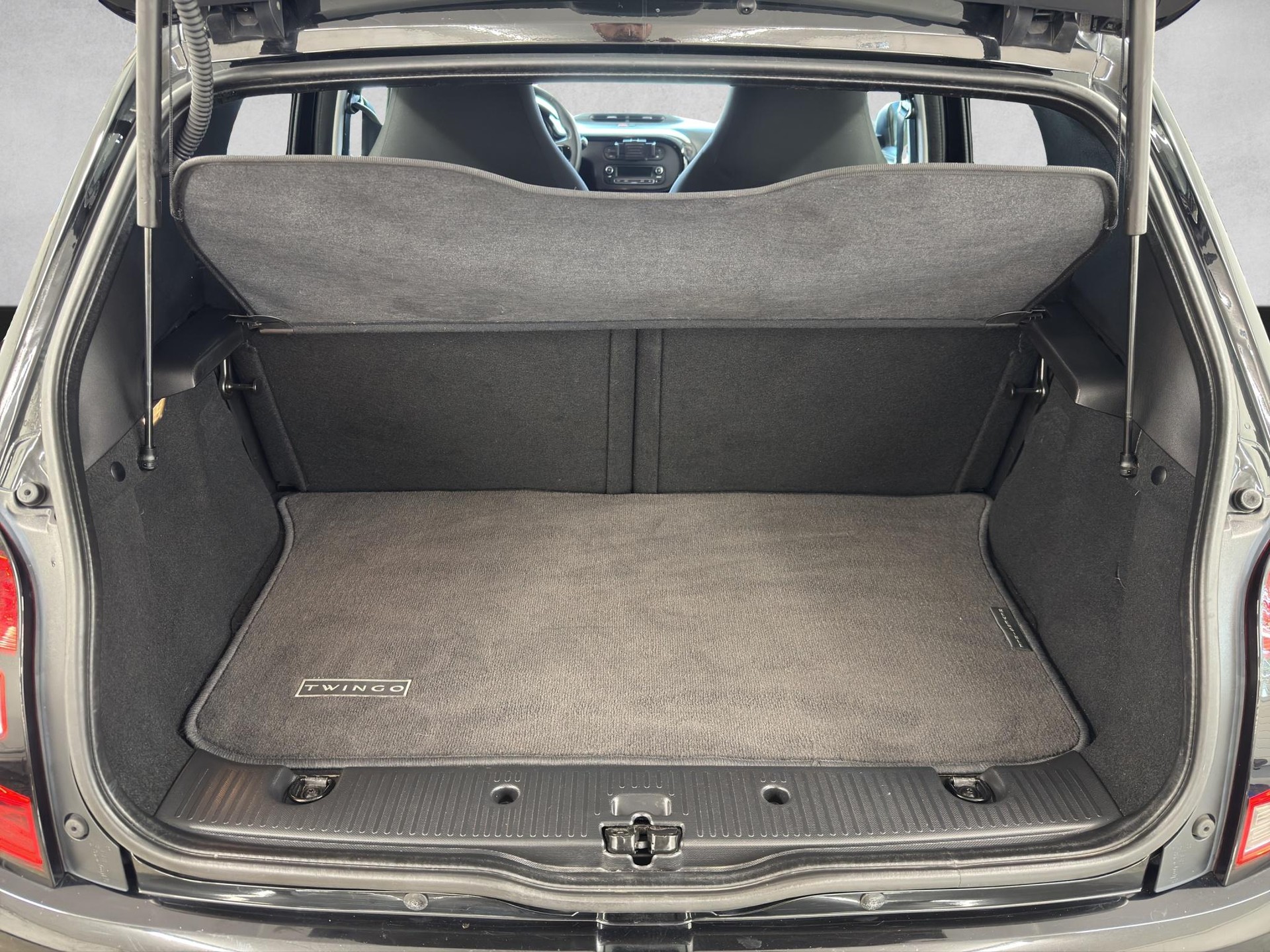 RENAULT Twingo 1.0 SCe 70 Intens - 16