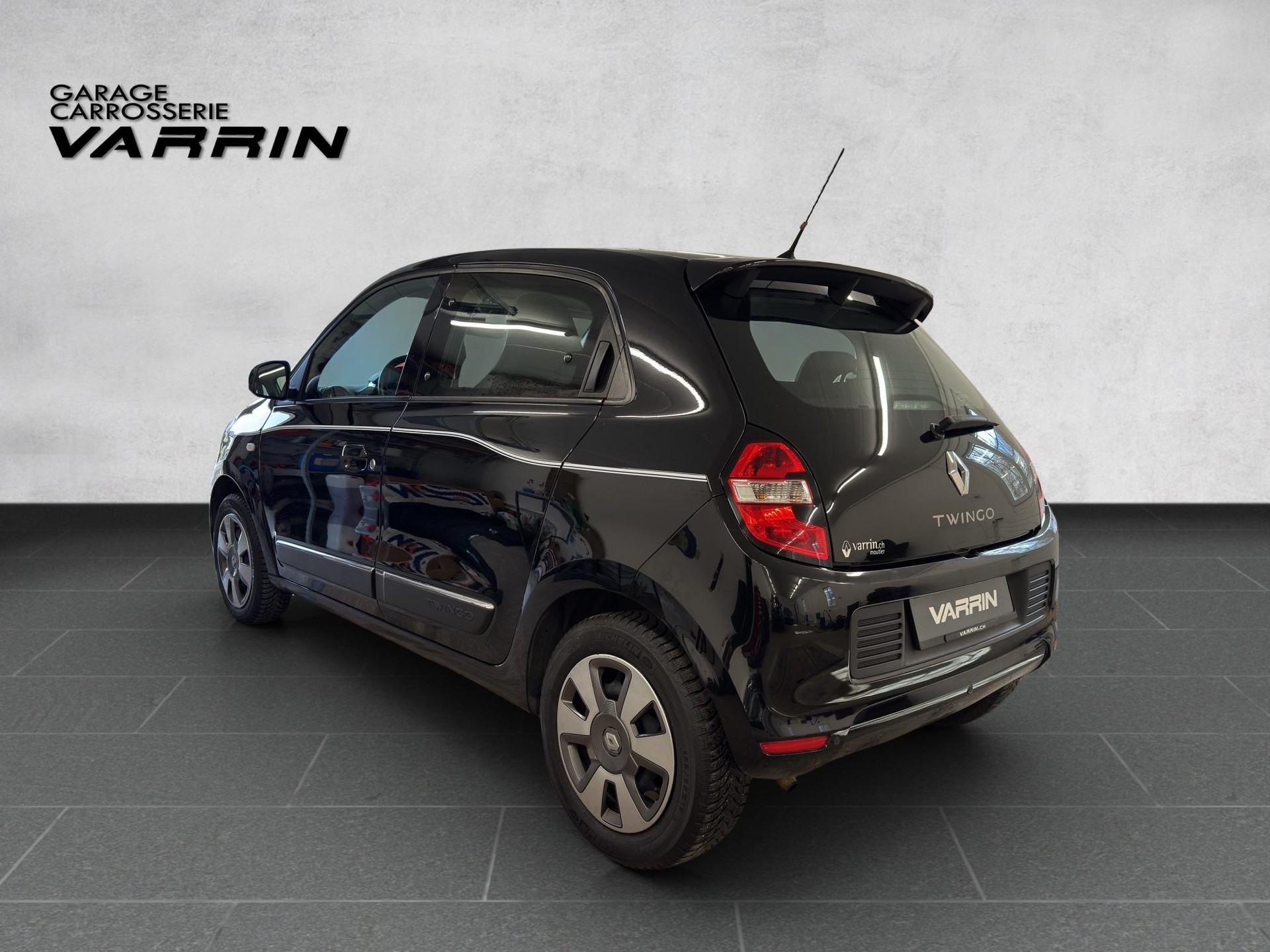 RENAULT Twingo 1.0 SCe 70 Intens - 4