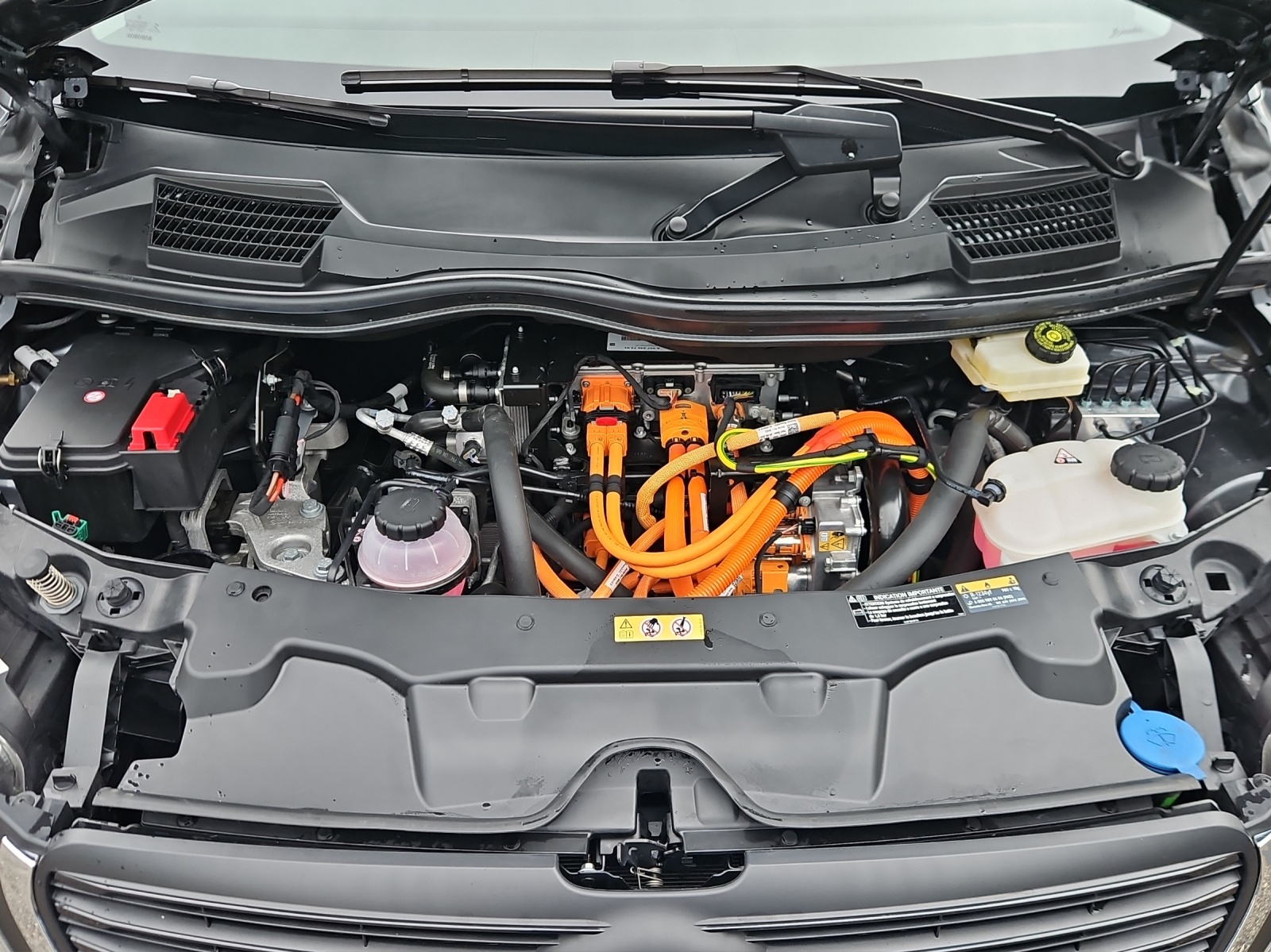 MERCEDES-BENZ EQV 300 Avantgarde lang - 13